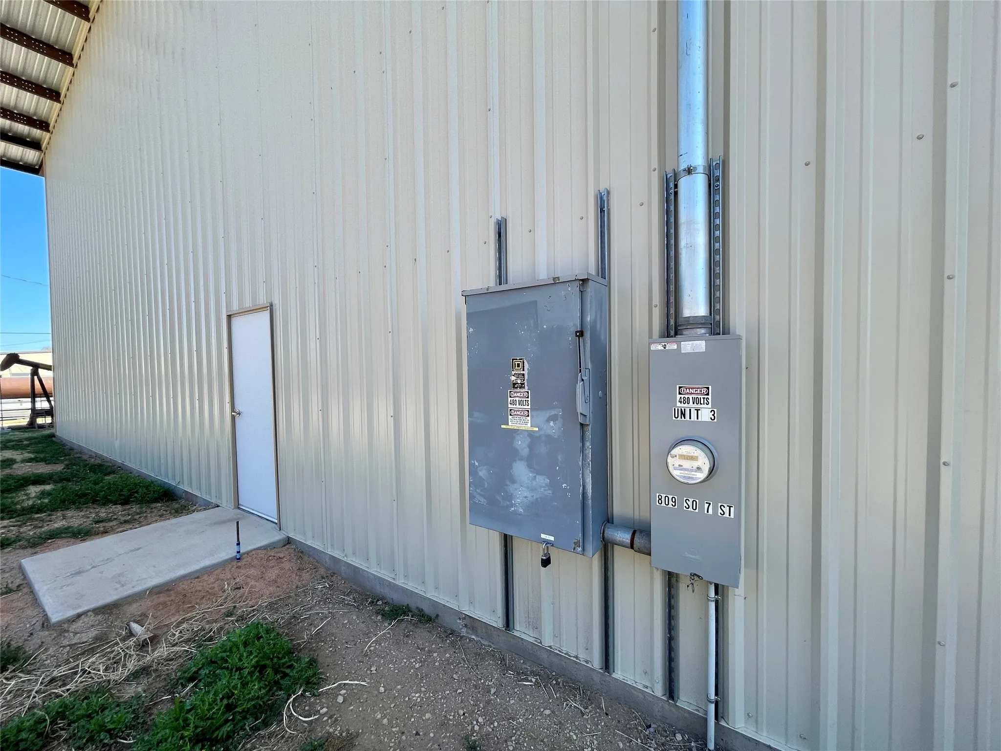 Industrial For Sale in Taylor County , 809 S 7th Street, Abilene, Texas 79602, 0, 0, Garage spaces, 0 Sqft, built in 2017, New Construction - Complete, mls#21015537, Real Estate Agent in Abilene, Homes For Sale in Taylor county, Homes For Sale in Abilene, Realtor in Abilene Texas, Real Estate Brokerage Independent Realty Texas, Luminita Cordes Realtor