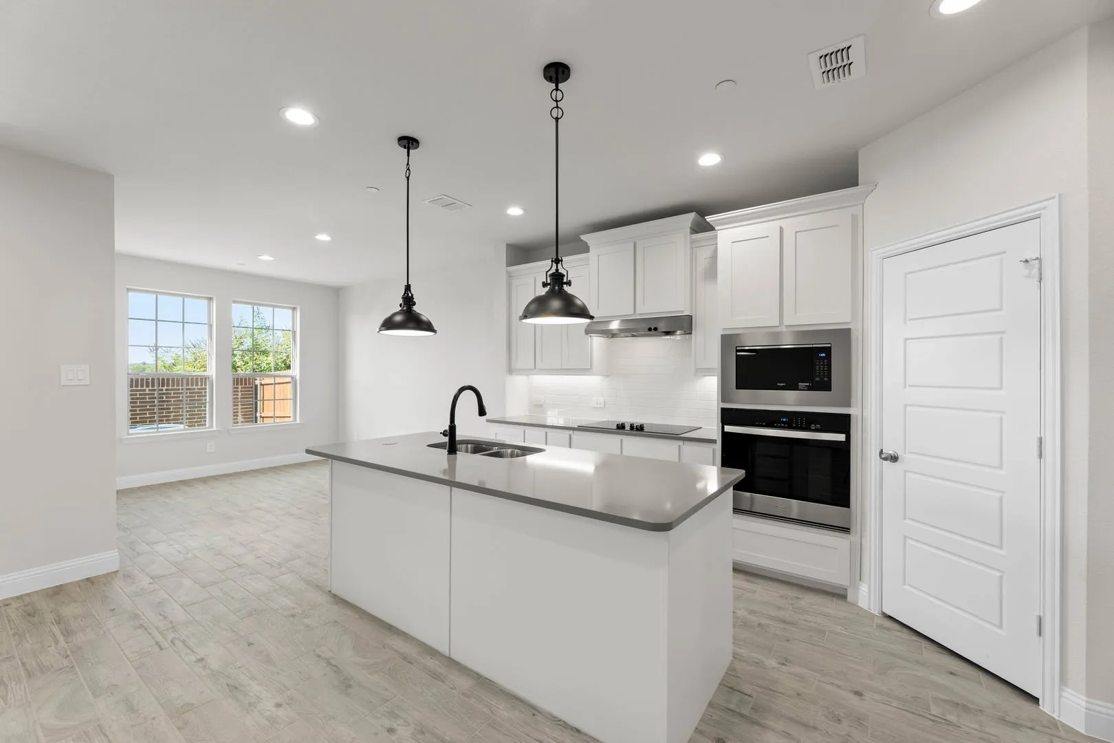 670 Sandiford-Kitchen-2