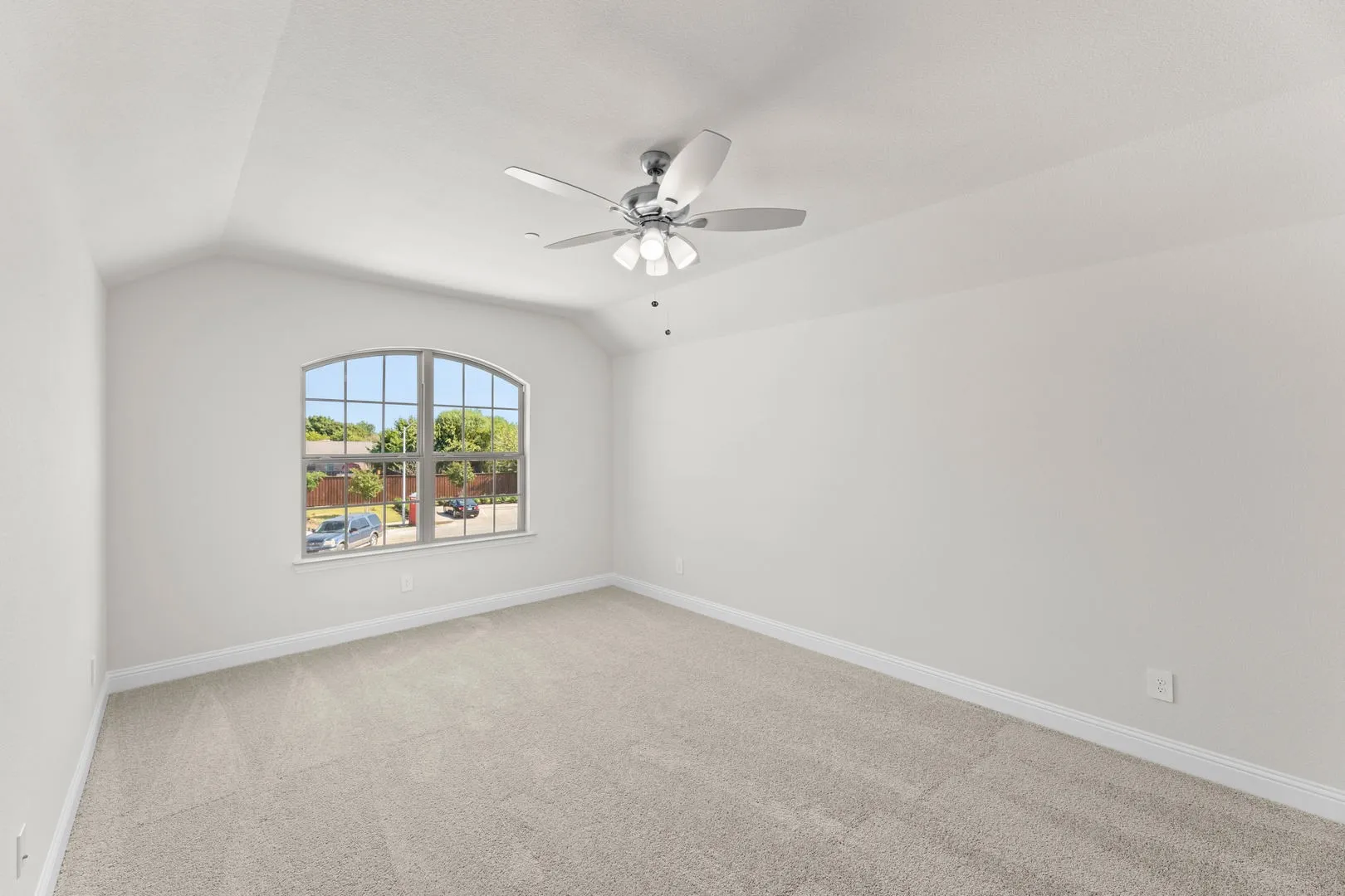 670 Sandiford-Primary Suite-1