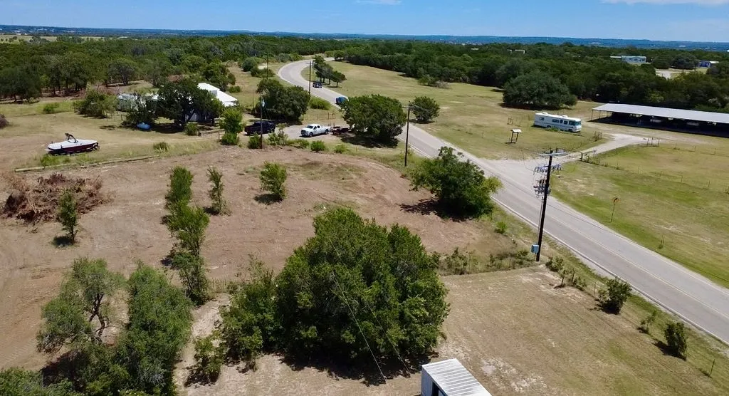 Farm For Sale in Parker County , 5080 & 5090 Tin Top Road, Weatherford, Texas 76087, 2 Bedrooms, 1 Bathroom, Garage spaces, 952 Sqft, built in 1900, Preowned, Price $3,200,000, mls#21014665, Real Estate Agent in Weatherford, Homes For Sale in Parker county, Homes For Sale in Weatherford, Realtor in Weatherford Texas, Real Estate Brokerage Independent Realty Texas, Luminita Cordes Realtor