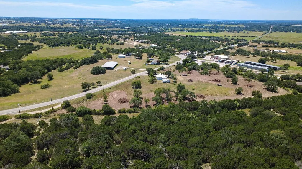 Farm For Sale in Parker County , 5080 & 5090 Tin Top Road, Weatherford, Texas 76087, 2 Bedrooms, 1 Bathroom, Garage spaces, 952 Sqft, built in 1900, Preowned, Price $3,200,000, mls#21014665, Real Estate Agent in Weatherford, Homes For Sale in Parker county, Homes For Sale in Weatherford, Realtor in Weatherford Texas, Real Estate Brokerage Independent Realty Texas, Luminita Cordes Realtor