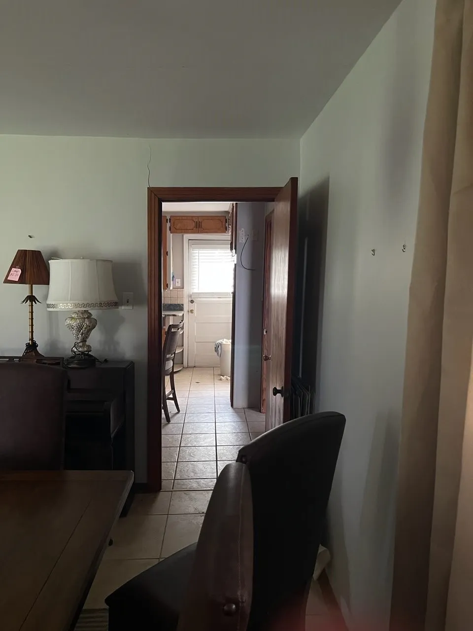 Single Family Residence For Sale in Freestone County , 1001 S Fairway Street, Fairfield, Texas 75840, 4 Bedroom, 2 Bathroom, 1 Garage spaces, 1,560 Sqft, built in 1955, Preowned, mls#21016902, Real Estate Agent in Fairfield, Homes For Sale in Freestone county, Homes For Sale in Fairfield, Realtor in Fairfield Texas, Real Estate Brokerage Independent Realty Texas, Luminita Cordes Realtor