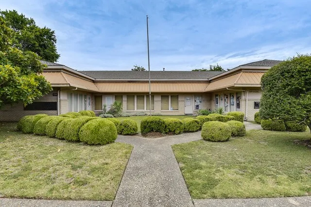 Office For Sale in Dallas County , 529 W Wheatland Road, Duncanville, Texas 75116, 0, 0, Garage spaces, 0 Sqft, built in 1979, Preowned, Price $1,200,000, mls#21015931, Real Estate Agent in Duncanville, Homes For Sale in Dallas county, Homes For Sale in Duncanville, Realtor in Duncanville Texas, Real Estate Brokerage Independent Realty Texas, Luminita Cordes Realtor