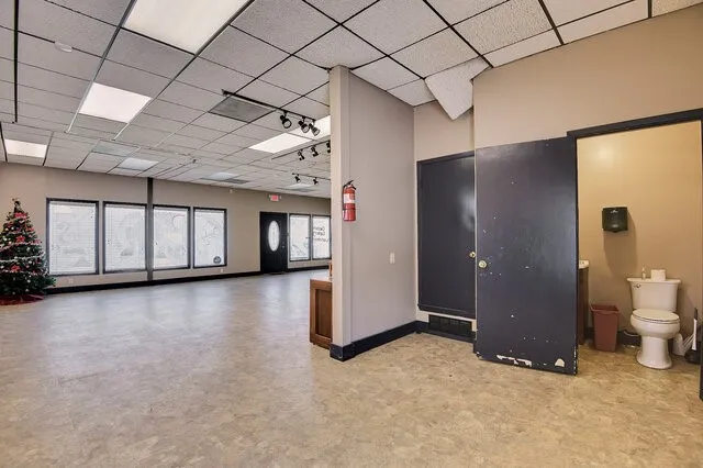 Office For Sale in Dallas County , 529 W Wheatland Road, Duncanville, Texas 75116, 0, 0, Garage spaces, 0 Sqft, built in 1979, Preowned, Price $1,200,000, mls#21015931, Real Estate Agent in Duncanville, Homes For Sale in Dallas county, Homes For Sale in Duncanville, Realtor in Duncanville Texas, Real Estate Brokerage Independent Realty Texas, Luminita Cordes Realtor