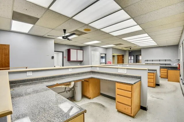 Office For Sale in Dallas County , 529 W Wheatland Road, Duncanville, Texas 75116, 0, 0, Garage spaces, 0 Sqft, built in 1979, Preowned, Price $1,200,000, mls#21015931, Real Estate Agent in Duncanville, Homes For Sale in Dallas county, Homes For Sale in Duncanville, Realtor in Duncanville Texas, Real Estate Brokerage Independent Realty Texas, Luminita Cordes Realtor