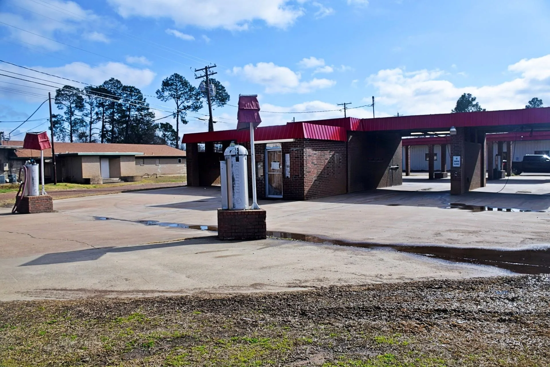 Business For Sale in Wood County , 324 E Coke Road, Winnsboro, Texas 75494, 0, 0, Garage spaces, 0 Sqft, built in 1988, Price $295,000, mls#21018572, Real Estate Agent in Winnsboro, Homes For Sale in Wood county, Homes For Sale in Winnsboro, Realtor in Winnsboro Texas, Real Estate Brokerage Independent Realty Texas, Luminita Cordes Realtor
