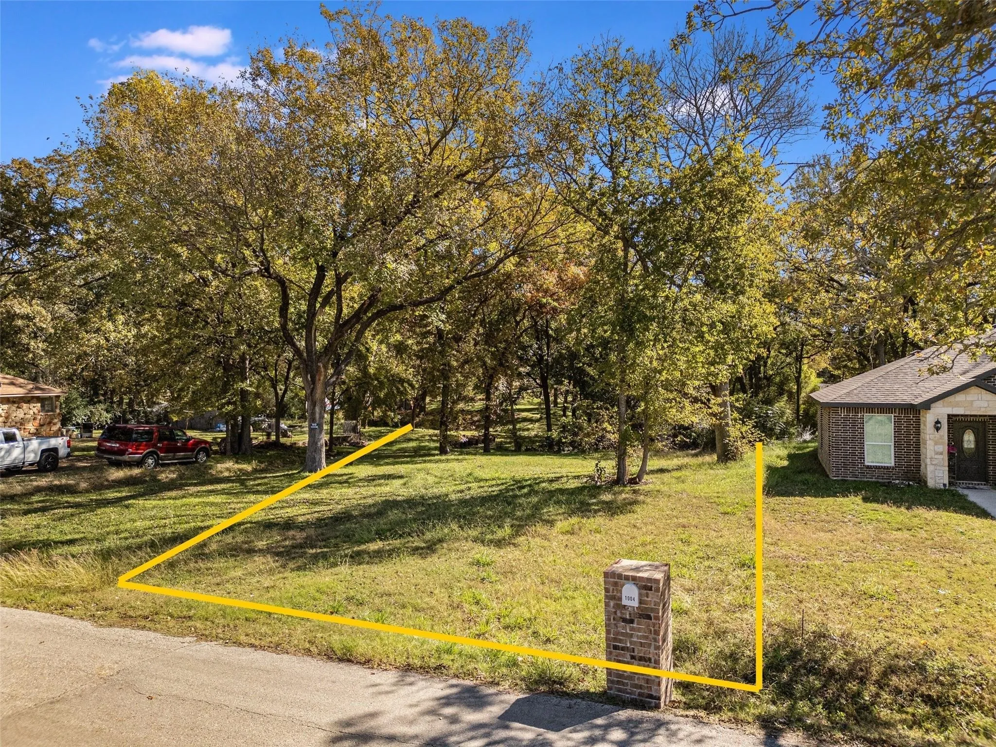 Unimproved Land For Sale in Dallas County , 1001 Netherland Drive, Seagoville, Texas 75159, 0, 0, Garage spaces, 0 Sqft, built in 0, Price $90,000, mls#21019447, Real Estate Agent in Seagoville, Homes For Sale in Dallas county, Homes For Sale in Seagoville, Realtor in Seagoville Texas, Real Estate Brokerage Independent Realty Texas, Luminita Cordes Realtor