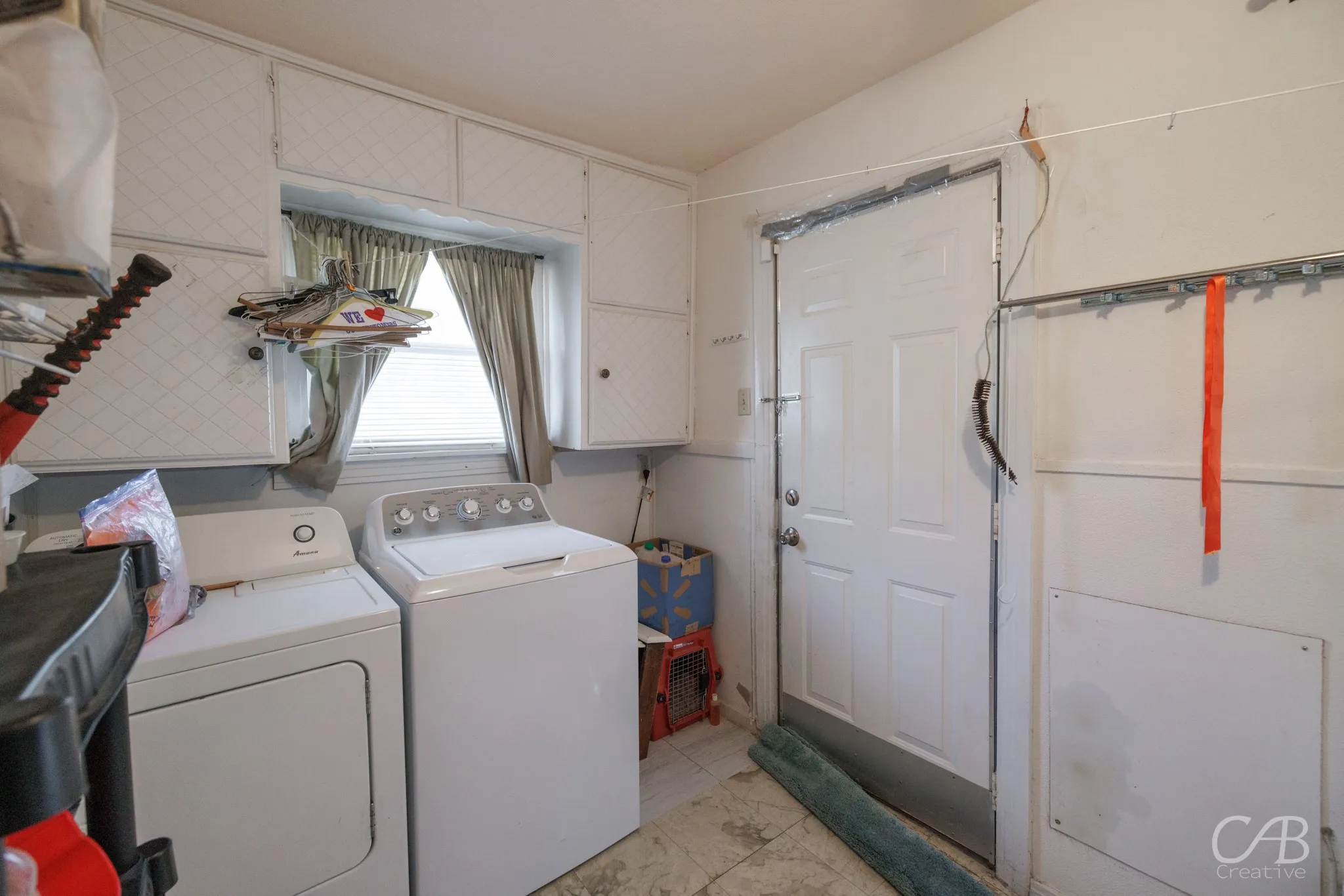 Single Family Residence For Sale in Eastland County , 1406 W Commerce Street, Eastland, Texas 76448, 3 Bedrooms, 2 Bathrooms, Garage spaces, 1,598 Sqft, built in 1940, Price $180,000, mls#21017177, Real Estate Agent in Eastland, Homes For Sale in Eastland county, Homes For Sale in Eastland, Realtor in Eastland Texas, Real Estate Brokerage Independent Realty Texas, Luminita Cordes Realtor