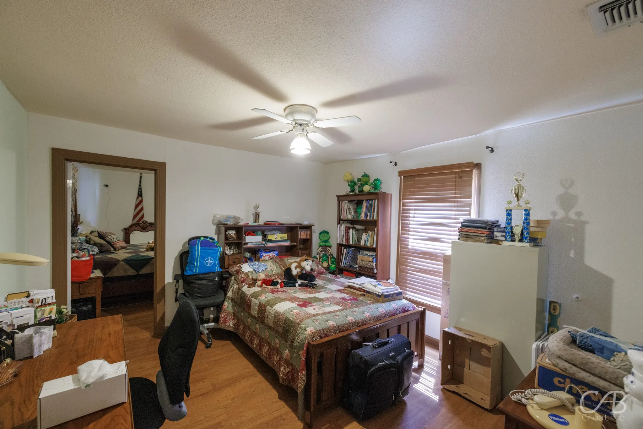 Single Family Residence For Sale in Eastland County , 1406 W Commerce Street, Eastland, Texas 76448, 3 Bedrooms, 2 Bathrooms, Garage spaces, 1,598 Sqft, built in 1940, Price $180,000, mls#21017177, Real Estate Agent in Eastland, Homes For Sale in Eastland county, Homes For Sale in Eastland, Realtor in Eastland Texas, Real Estate Brokerage Independent Realty Texas, Luminita Cordes Realtor