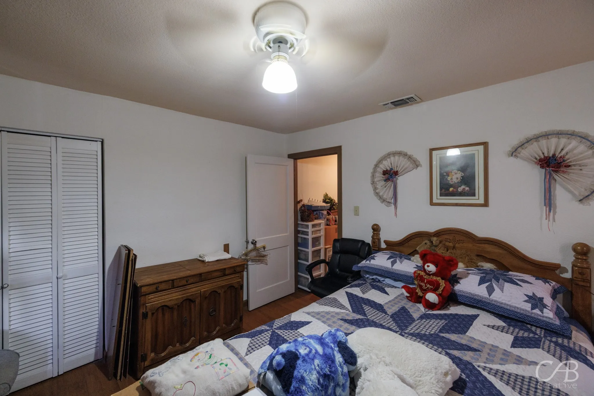 Single Family Residence For Sale in Eastland County , 1406 W Commerce Street, Eastland, Texas 76448, 3 Bedrooms, 2 Bathrooms, Garage spaces, 1,598 Sqft, built in 1940, Price $180,000, mls#21017177, Real Estate Agent in Eastland, Homes For Sale in Eastland county, Homes For Sale in Eastland, Realtor in Eastland Texas, Real Estate Brokerage Independent Realty Texas, Luminita Cordes Realtor