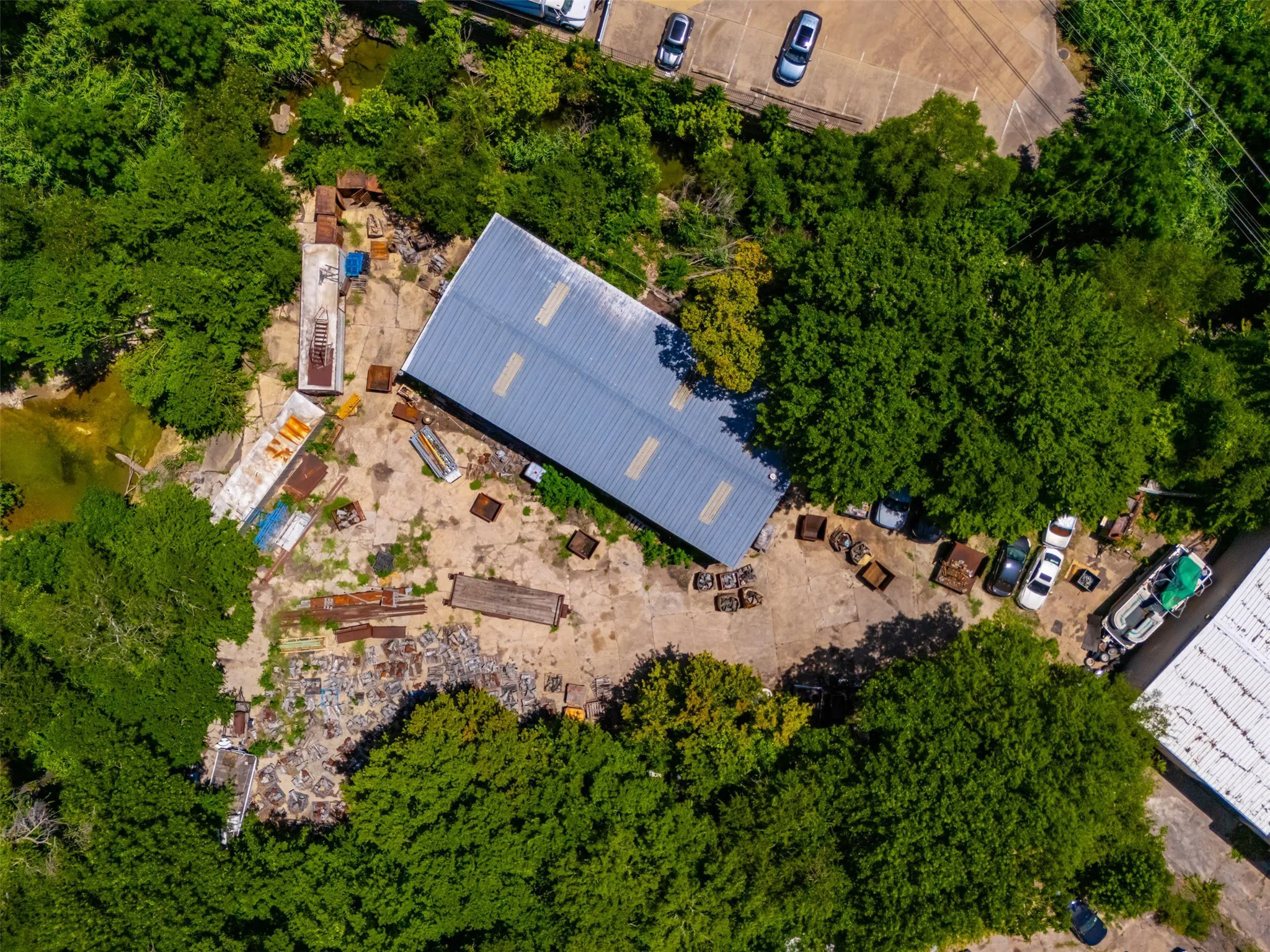 Aerial view of property and surrounding area