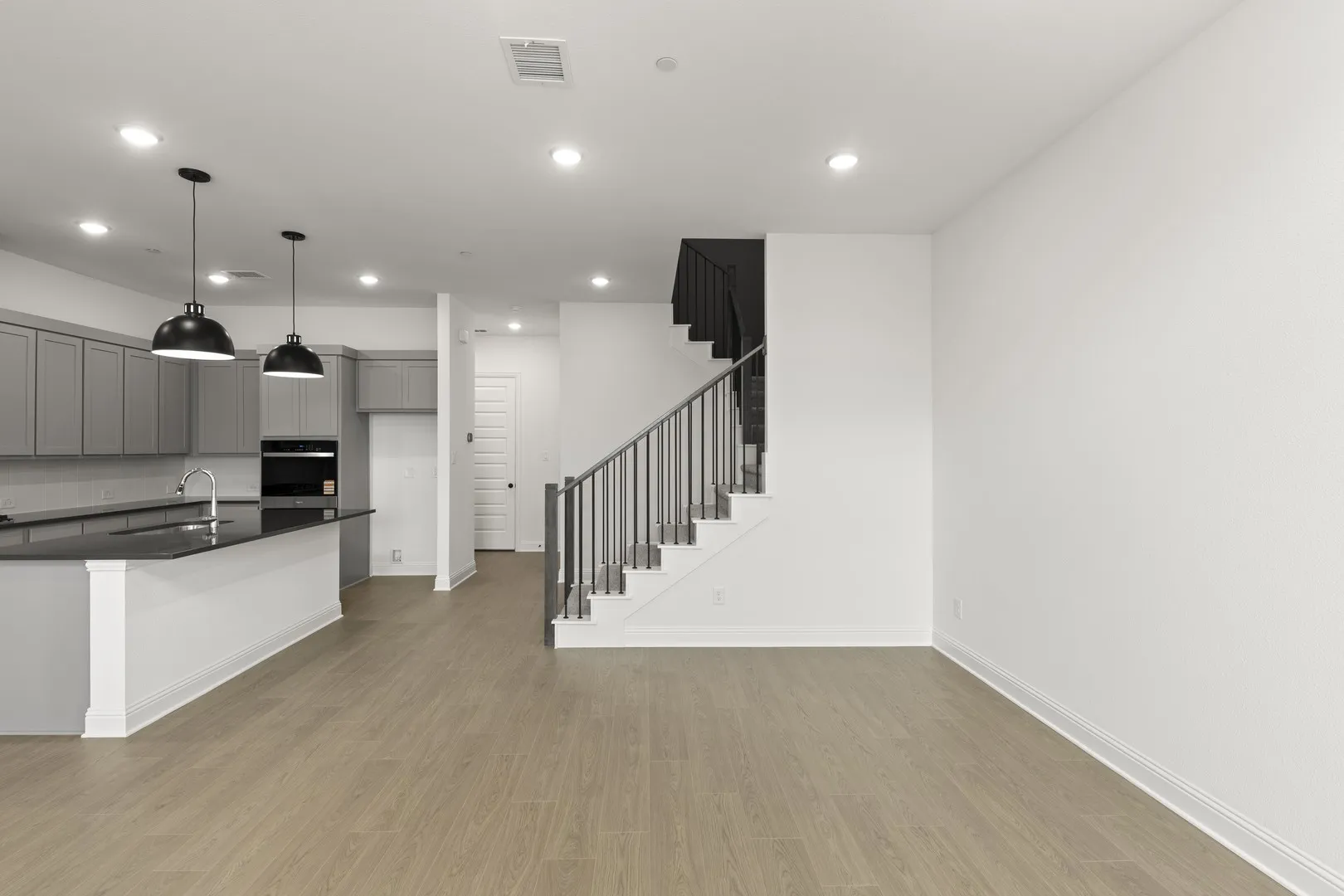 Townhouse For Sale in Collin County , 2836 Yampa Drive, Mc Kinney, Texas 75071, 3 Bedrooms, 2 Bathrooms, 2 Garage spaces, 2,133 Sqft, built in 2025, New Construction - Incomplete, Price $499,990, mls#21020293, Real Estate Agent in Mc Kinney, Homes For Sale in Collin county, Homes For Sale in Mc Kinney, Realtor in Mc Kinney Texas, Real Estate Brokerage Independent Realty Texas, Luminita Cordes Realtor