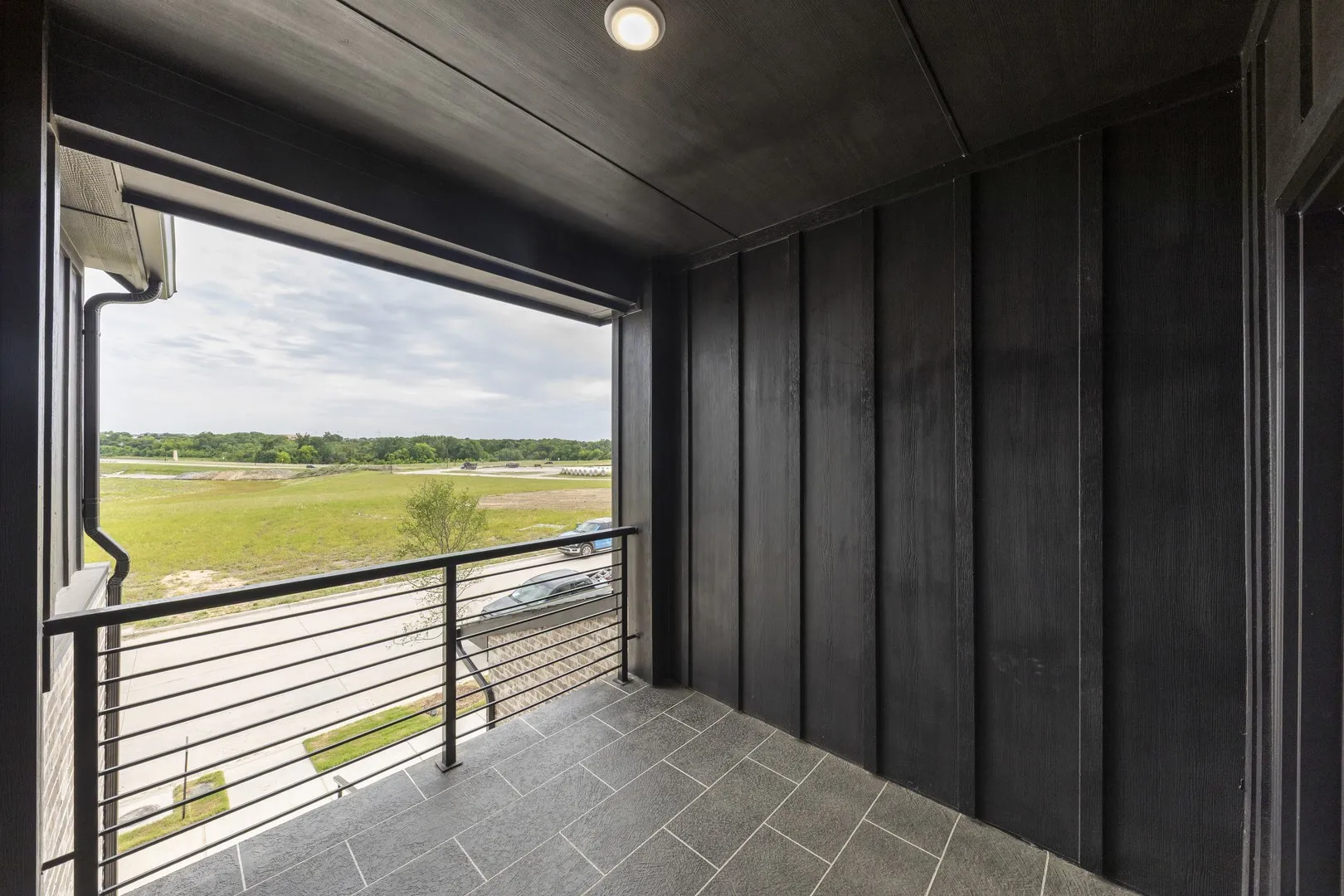 27. 2836 Yampa - Balcony