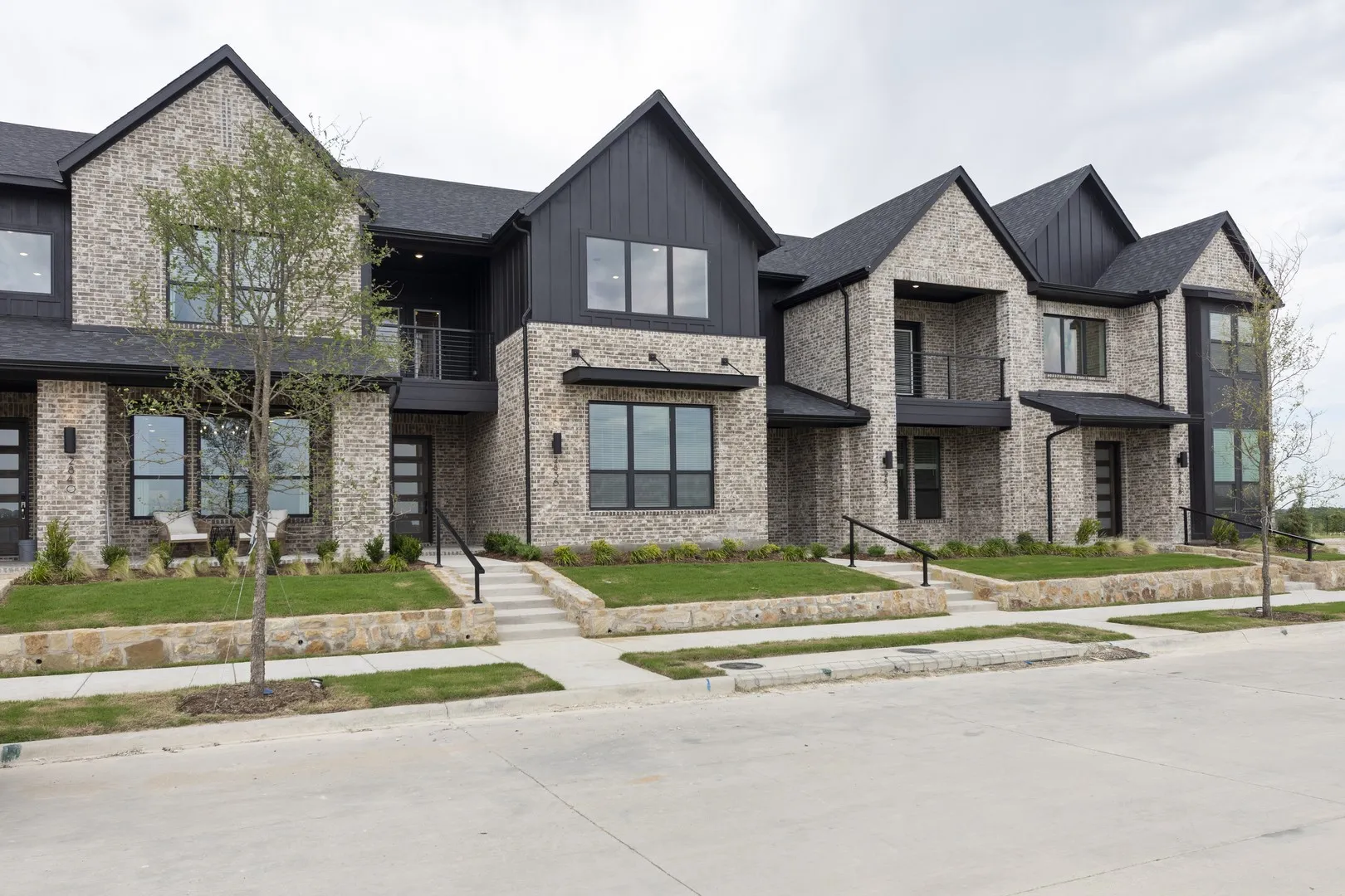 Townhouse For Sale in Collin County , 2836 Yampa Drive, Mc Kinney, Texas 75071, 3 Bedrooms, 2 Bathrooms, 2 Garage spaces, 2,133 Sqft, built in 2025, New Construction - Incomplete, Price $499,990, mls#21020293, Real Estate Agent in Mc Kinney, Homes For Sale in Collin county, Homes For Sale in Mc Kinney, Realtor in Mc Kinney Texas, Real Estate Brokerage Independent Realty Texas, Luminita Cordes Realtor