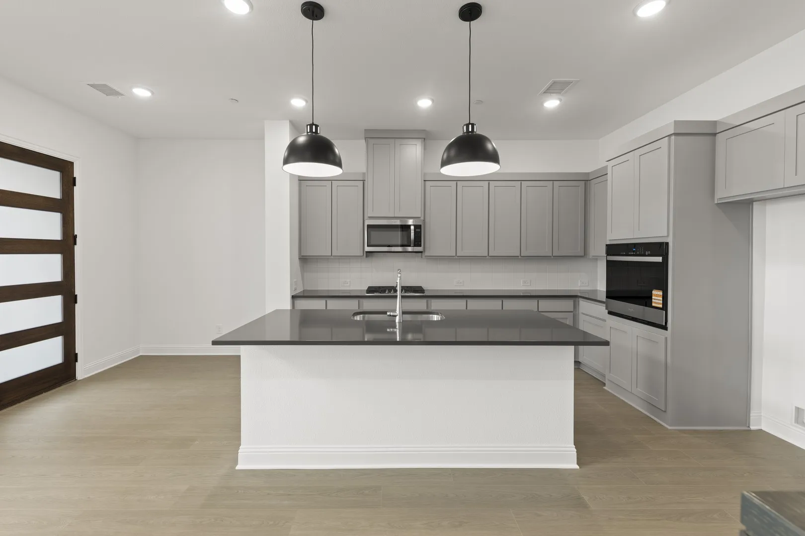 Townhouse For Sale in Collin County , 2836 Yampa Drive, Mc Kinney, Texas 75071, 3 Bedrooms, 2 Bathrooms, 2 Garage spaces, 2,133 Sqft, built in 2025, New Construction - Incomplete, Price $499,990, mls#21020293, Real Estate Agent in Mc Kinney, Homes For Sale in Collin county, Homes For Sale in Mc Kinney, Realtor in Mc Kinney Texas, Real Estate Brokerage Independent Realty Texas, Luminita Cordes Realtor