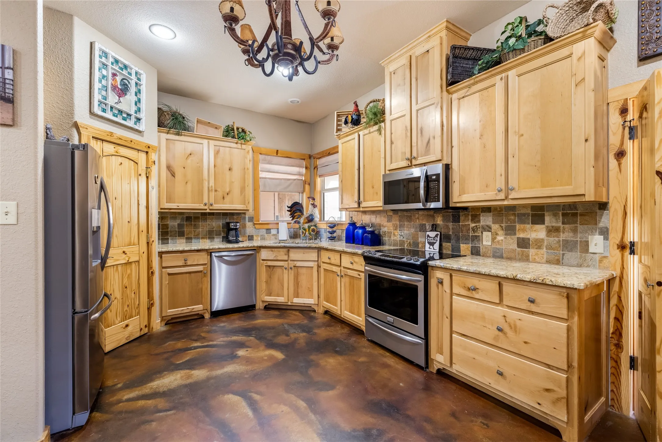 Ranch For Sale in Henderson County , 12701 FM 2010, Chandler, Texas 75758, 0, 0, Garage spaces, 0 Sqft, built in 2008, Price $1,075,000, mls#21020743, Real Estate Agent in Chandler, Homes For Sale in Henderson county, Homes For Sale in Chandler, Realtor in Chandler Texas, Real Estate Brokerage Independent Realty Texas, Luminita Cordes Realtor