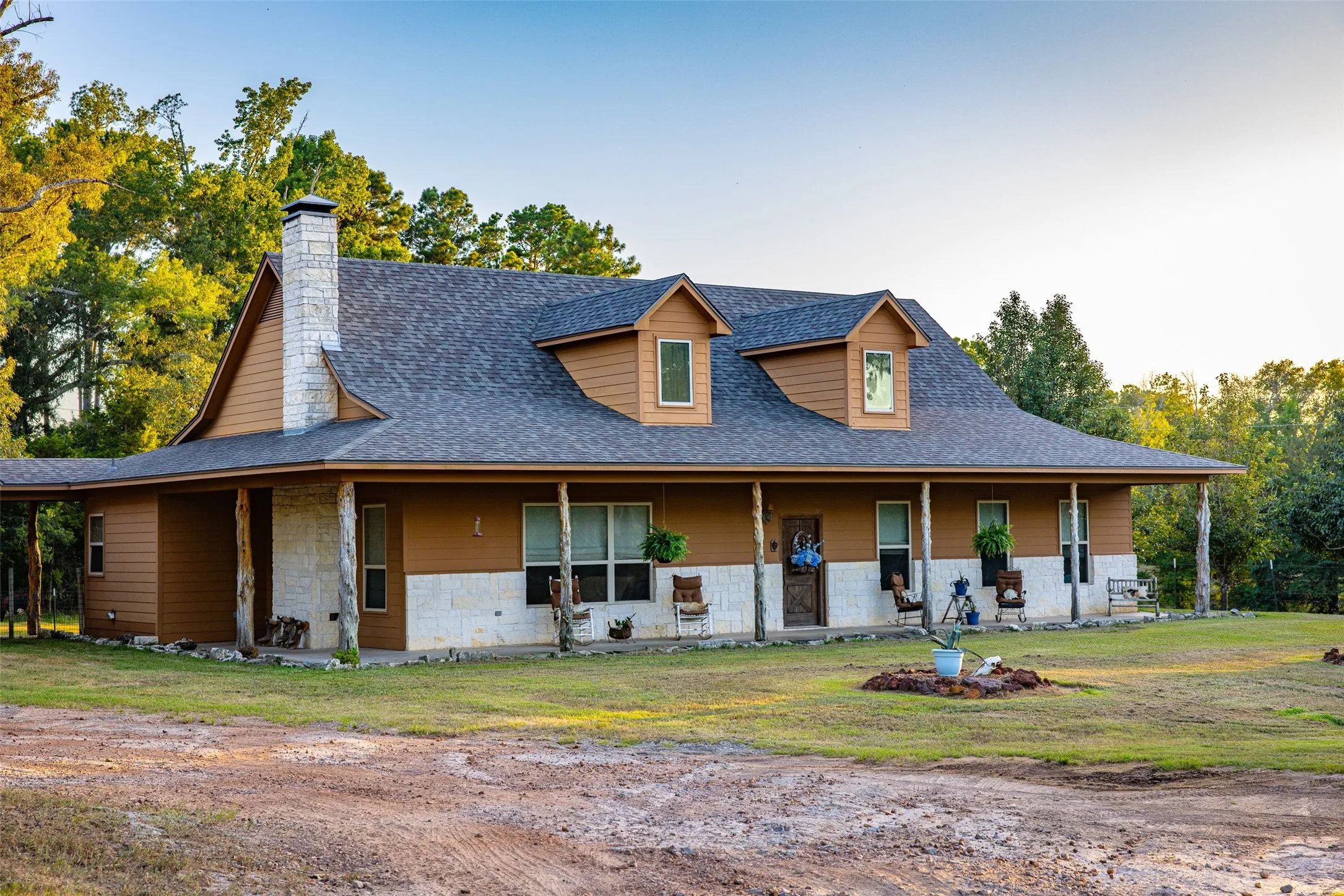 Ranch For Sale in Henderson County , 12701 FM 2010, Chandler, Texas 75758, 0, 0, Garage spaces, 0 Sqft, built in 2008, Price $1,075,000, mls#21020743, Real Estate Agent in Chandler, Homes For Sale in Henderson county, Homes For Sale in Chandler, Realtor in Chandler Texas, Real Estate Brokerage Independent Realty Texas, Luminita Cordes Realtor