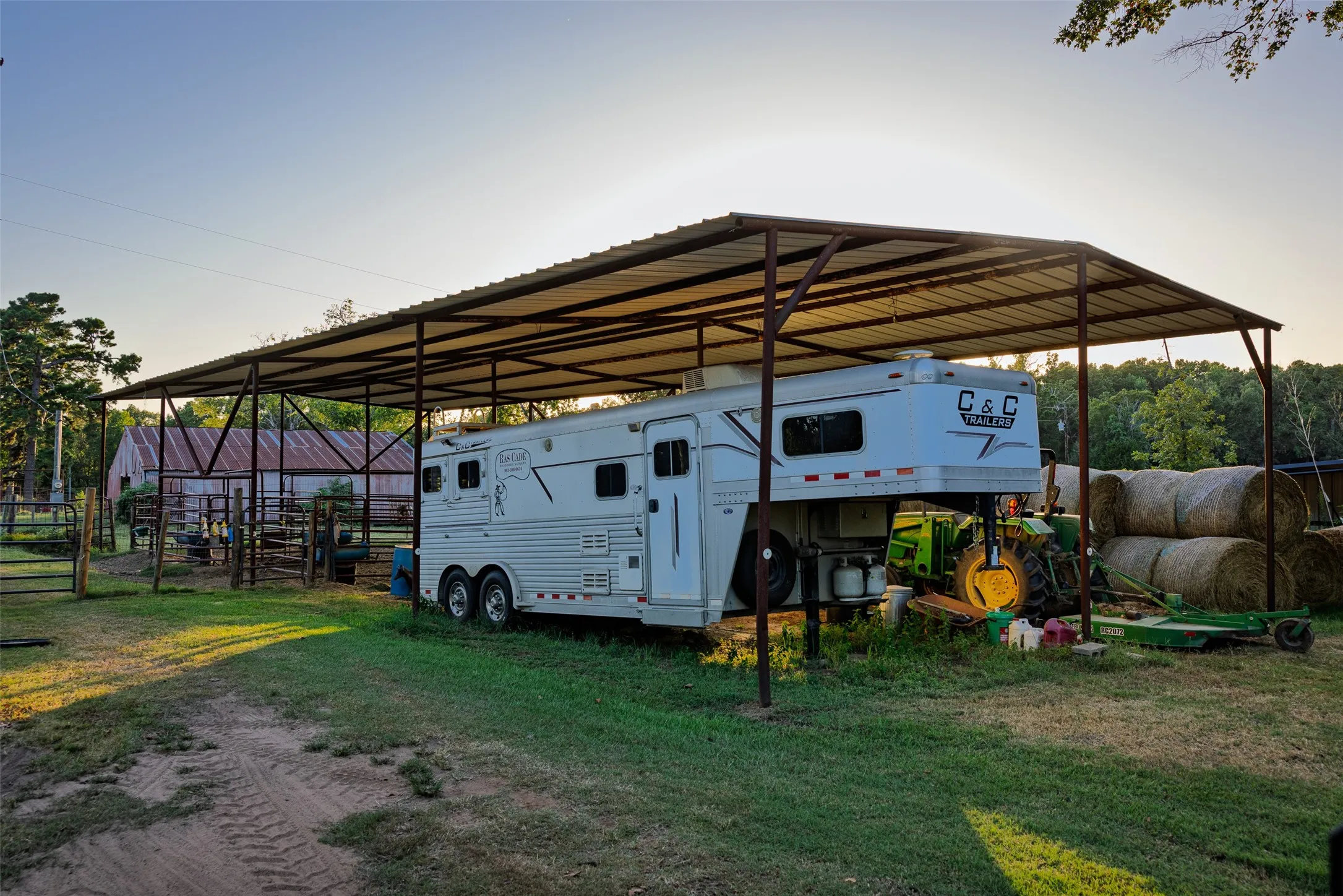 Ranch For Sale in Henderson County , 12701 FM 2010, Chandler, Texas 75758, 0, 0, Garage spaces, 0 Sqft, built in 2008, Price $1,075,000, mls#21020743, Real Estate Agent in Chandler, Homes For Sale in Henderson county, Homes For Sale in Chandler, Realtor in Chandler Texas, Real Estate Brokerage Independent Realty Texas, Luminita Cordes Realtor