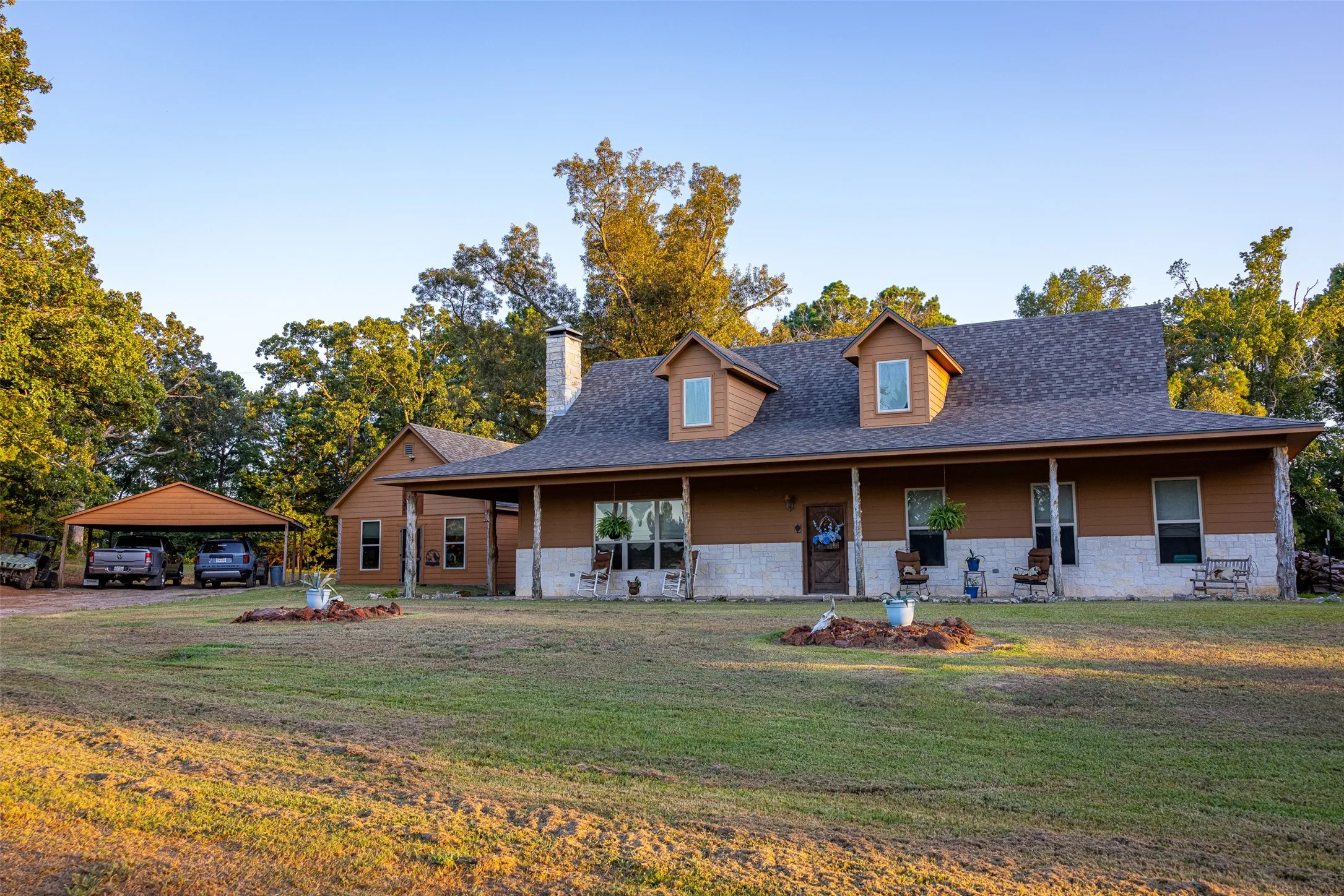 Ranch For Sale in Henderson County , 12701 FM 2010, Chandler, Texas 75758, 0, 0, Garage spaces, 0 Sqft, built in 2008, Price $1,075,000, mls#21020743, Real Estate Agent in Chandler, Homes For Sale in Henderson county, Homes For Sale in Chandler, Realtor in Chandler Texas, Real Estate Brokerage Independent Realty Texas, Luminita Cordes Realtor