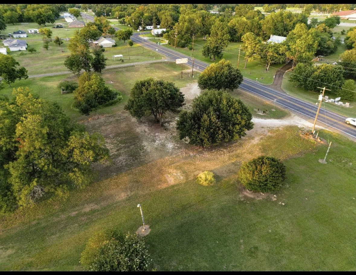 Improved Land For Sale in Robertson County , TBD N Commerce, Bremond, Texas 76629, 0, 0, Garage spaces, 0 Sqft, built in 0, Price $165,000, mls#21021026, Real Estate Agent in Bremond, Homes For Sale in Robertson county, Homes For Sale in Bremond, Realtor in Bremond Texas, Real Estate Brokerage Independent Realty Texas, Luminita Cordes Realtor