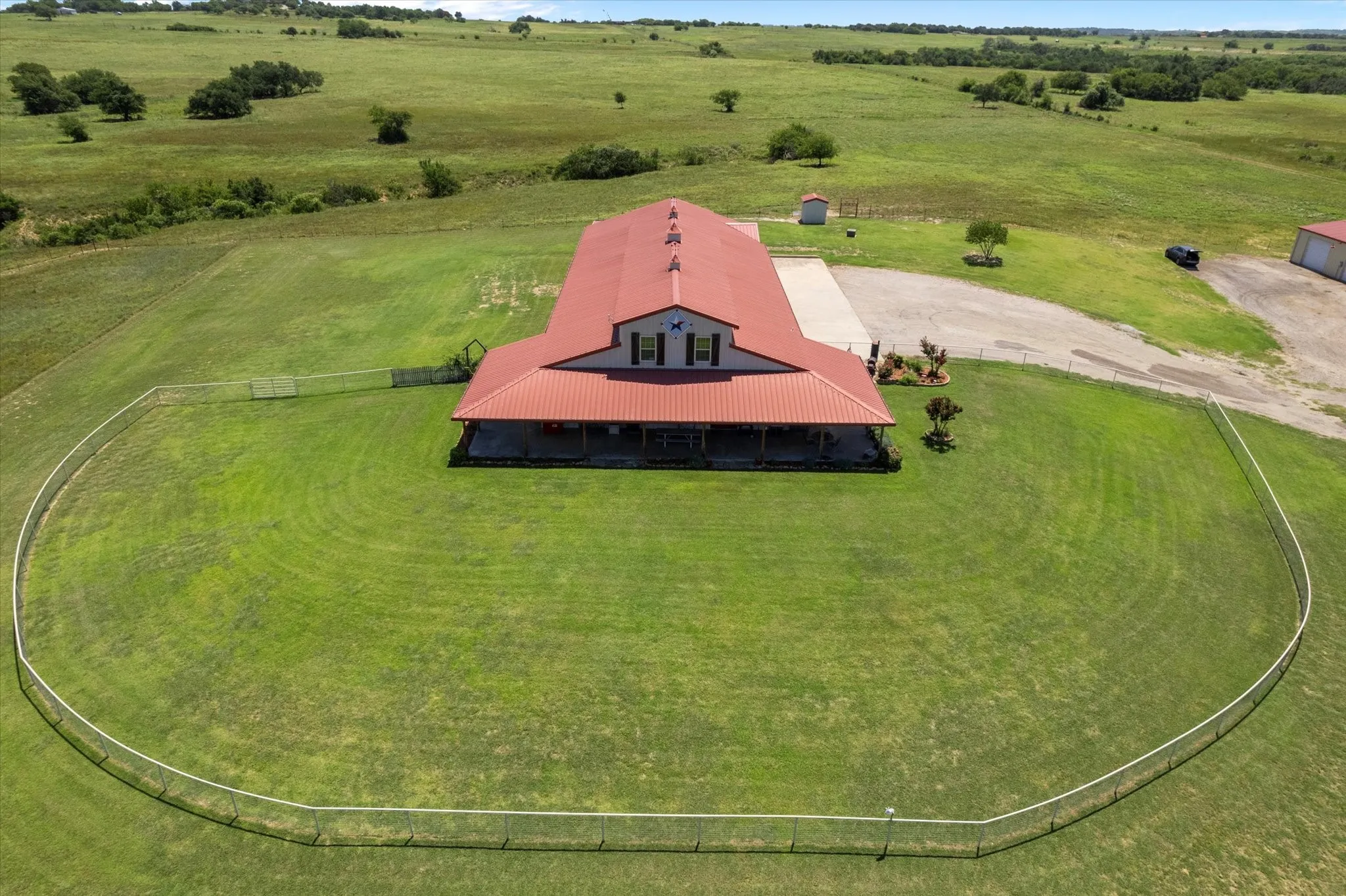 Farm For Sale in Parker County , 2801 Agnes Circle, Springtown, Texas 76082, 3 Bedrooms, 3 Bathrooms, 3 Garage spaces, 3,000 Sqft, built in 2005, Price $2,650,000, mls#21018958, Real Estate Agent in Springtown, Homes For Sale in Parker county, Homes For Sale in Springtown, Realtor in Springtown Texas, Real Estate Brokerage Independent Realty Texas, Luminita Cordes Realtor
