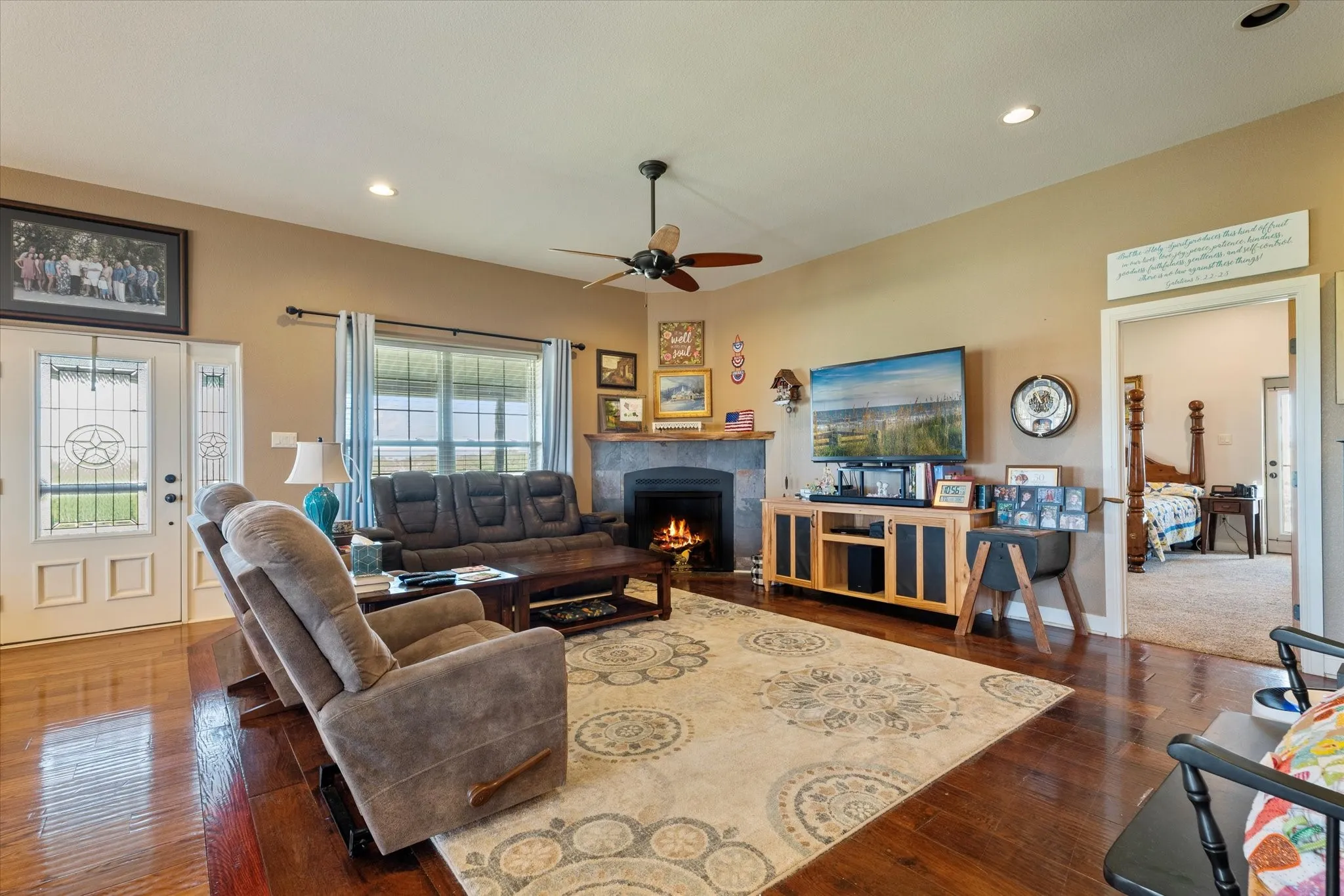 Farm For Sale in Parker County , 2801 Agnes Circle, Springtown, Texas 76082, 3 Bedrooms, 3 Bathrooms, 3 Garage spaces, 3,000 Sqft, built in 2005, Price $2,650,000, mls#21018958, Real Estate Agent in Springtown, Homes For Sale in Parker county, Homes For Sale in Springtown, Realtor in Springtown Texas, Real Estate Brokerage Independent Realty Texas, Luminita Cordes Realtor