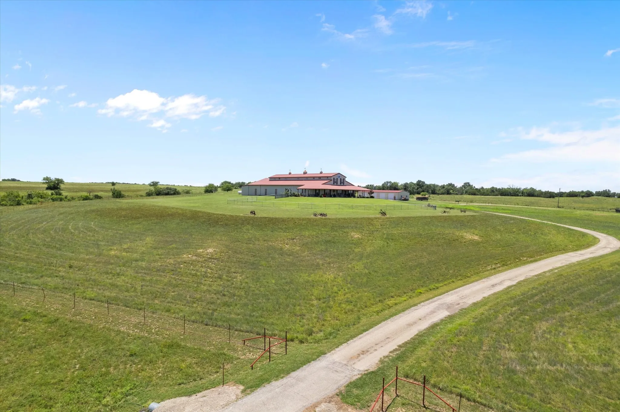 Farm For Sale in Parker County , 2801 Agnes Circle, Springtown, Texas 76082, 3 Bedrooms, 3 Bathrooms, 3 Garage spaces, 3,000 Sqft, built in 2005, Price $2,650,000, mls#21018958, Real Estate Agent in Springtown, Homes For Sale in Parker county, Homes For Sale in Springtown, Realtor in Springtown Texas, Real Estate Brokerage Independent Realty Texas, Luminita Cordes Realtor