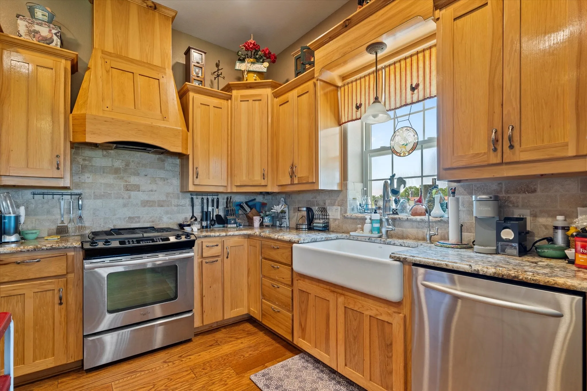 Farm For Sale in Parker County , 2801 Agnes Circle, Springtown, Texas 76082, 3 Bedrooms, 3 Bathrooms, 3 Garage spaces, 3,000 Sqft, built in 2005, Price $2,650,000, mls#21018958, Real Estate Agent in Springtown, Homes For Sale in Parker county, Homes For Sale in Springtown, Realtor in Springtown Texas, Real Estate Brokerage Independent Realty Texas, Luminita Cordes Realtor