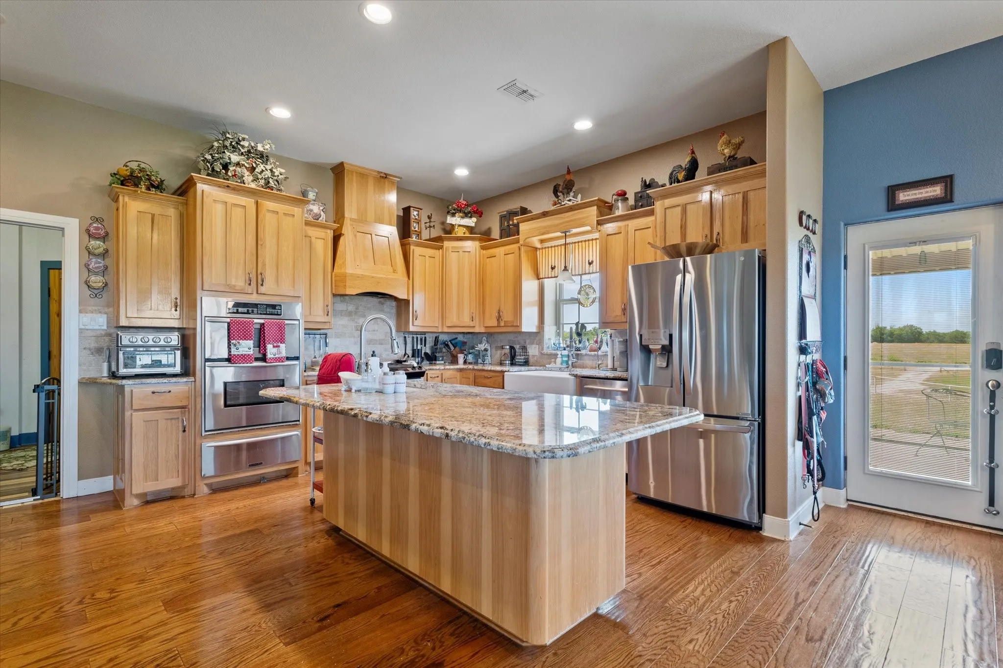 Farm For Sale in Parker County , 2801 Agnes Circle, Springtown, Texas 76082, 3 Bedrooms, 3 Bathrooms, 3 Garage spaces, 3,000 Sqft, built in 2005, Price $2,650,000, mls#21018958, Real Estate Agent in Springtown, Homes For Sale in Parker county, Homes For Sale in Springtown, Realtor in Springtown Texas, Real Estate Brokerage Independent Realty Texas, Luminita Cordes Realtor