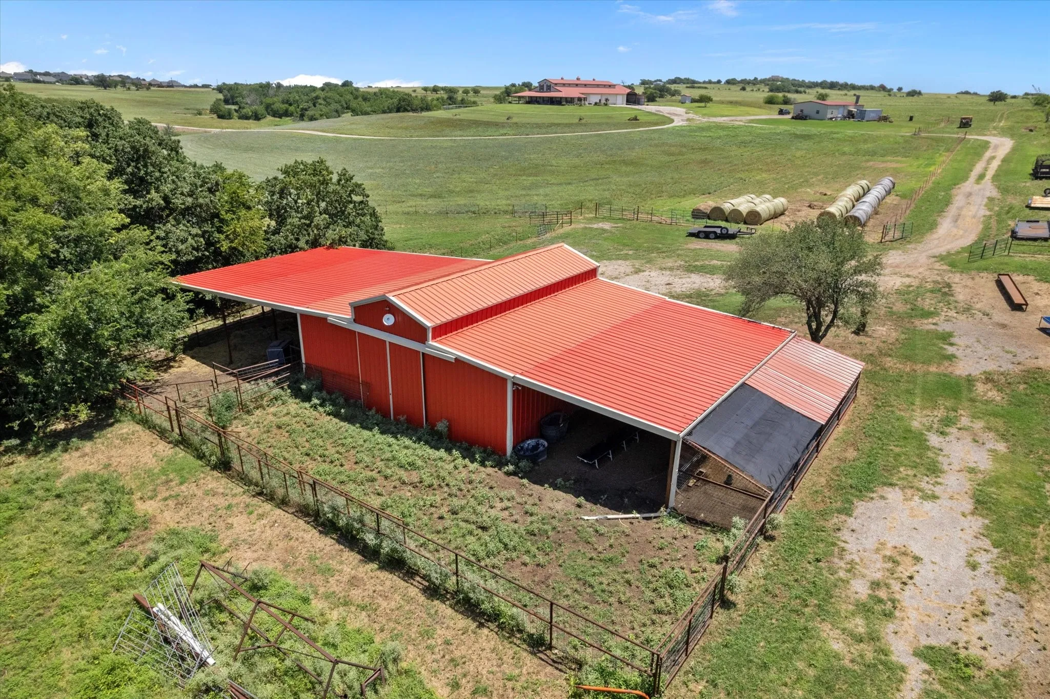 Farm For Sale in Parker County , 2801 Agnes Circle, Springtown, Texas 76082, 3 Bedrooms, 3 Bathrooms, 3 Garage spaces, 3,000 Sqft, built in 2005, Price $2,650,000, mls#21018958, Real Estate Agent in Springtown, Homes For Sale in Parker county, Homes For Sale in Springtown, Realtor in Springtown Texas, Real Estate Brokerage Independent Realty Texas, Luminita Cordes Realtor
