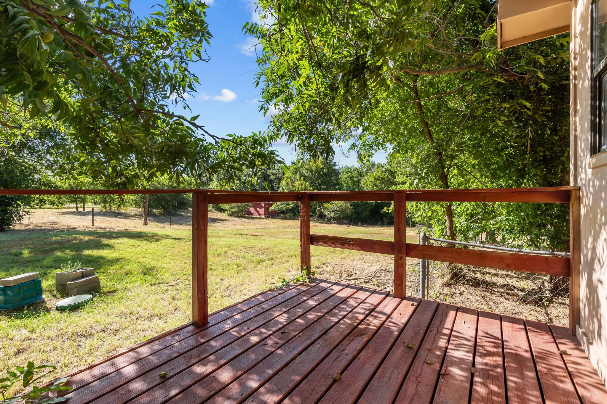Single Family Residence For Sale in Parker County , 150 Sandlin Court, Springtown, Texas 76082, 5 Bedroom, 3 Bathroom, Garage spaces, 3,218 Sqft, built in 1985, mls#21020807, Real Estate Agent in Springtown, Homes For Sale in Parker county, Homes For Sale in Springtown, Realtor in Springtown Texas, Real Estate Brokerage Independent Realty Texas, Luminita Cordes Realtor