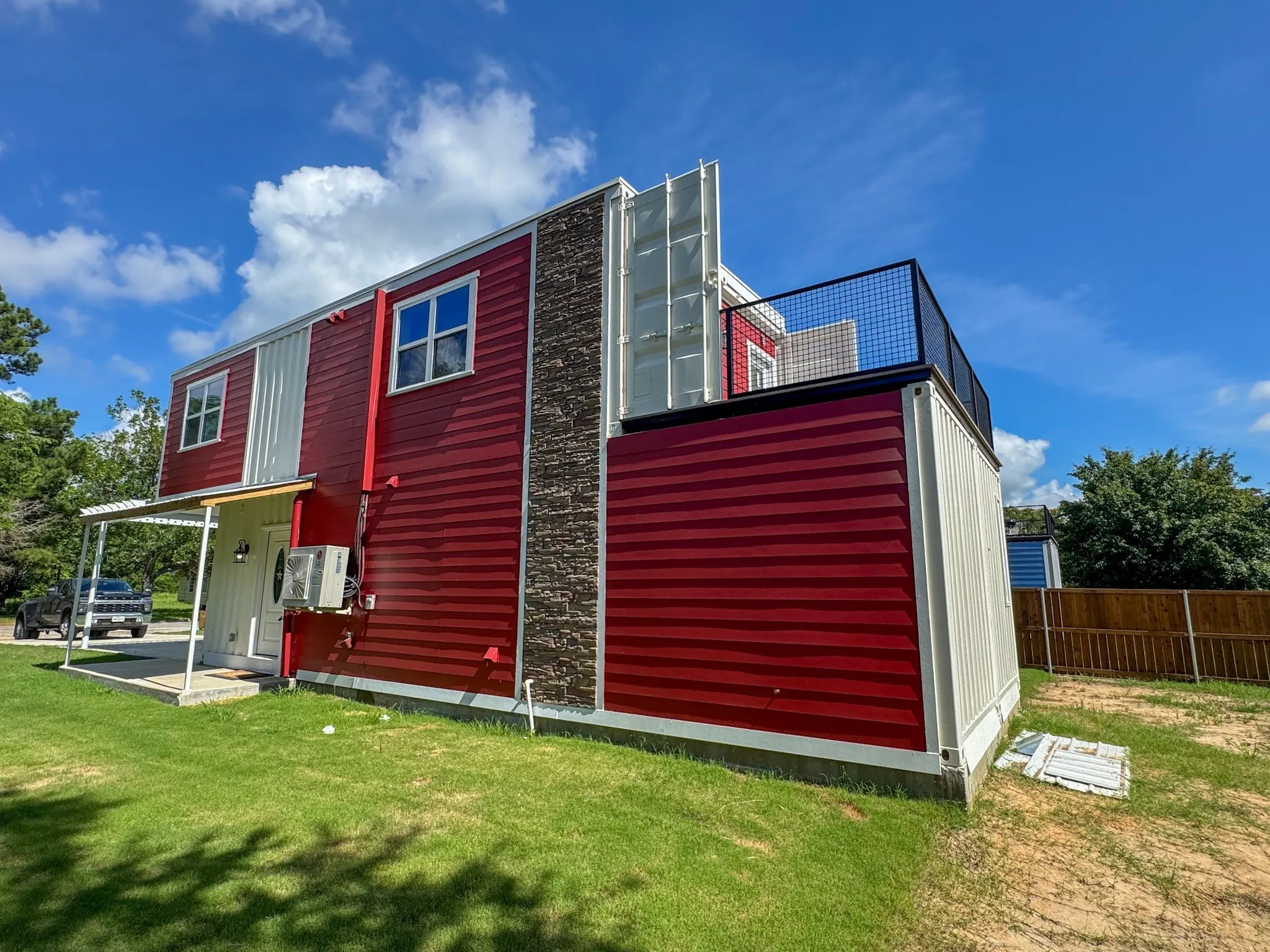 Single Family Residence For Sale in Hunt County , 1228 Kennie Drive, Commerce, Texas 75428, 3 Bedroom, 3 Bathroom, Garage spaces, 1,248 Sqft, built in 2022, Preowned, mls#21019382, Real Estate Agent in Commerce, Homes For Sale in Hunt county, Homes For Sale in Commerce, Realtor in Commerce Texas, Real Estate Brokerage Independent Realty Texas, Luminita Cordes Realtor