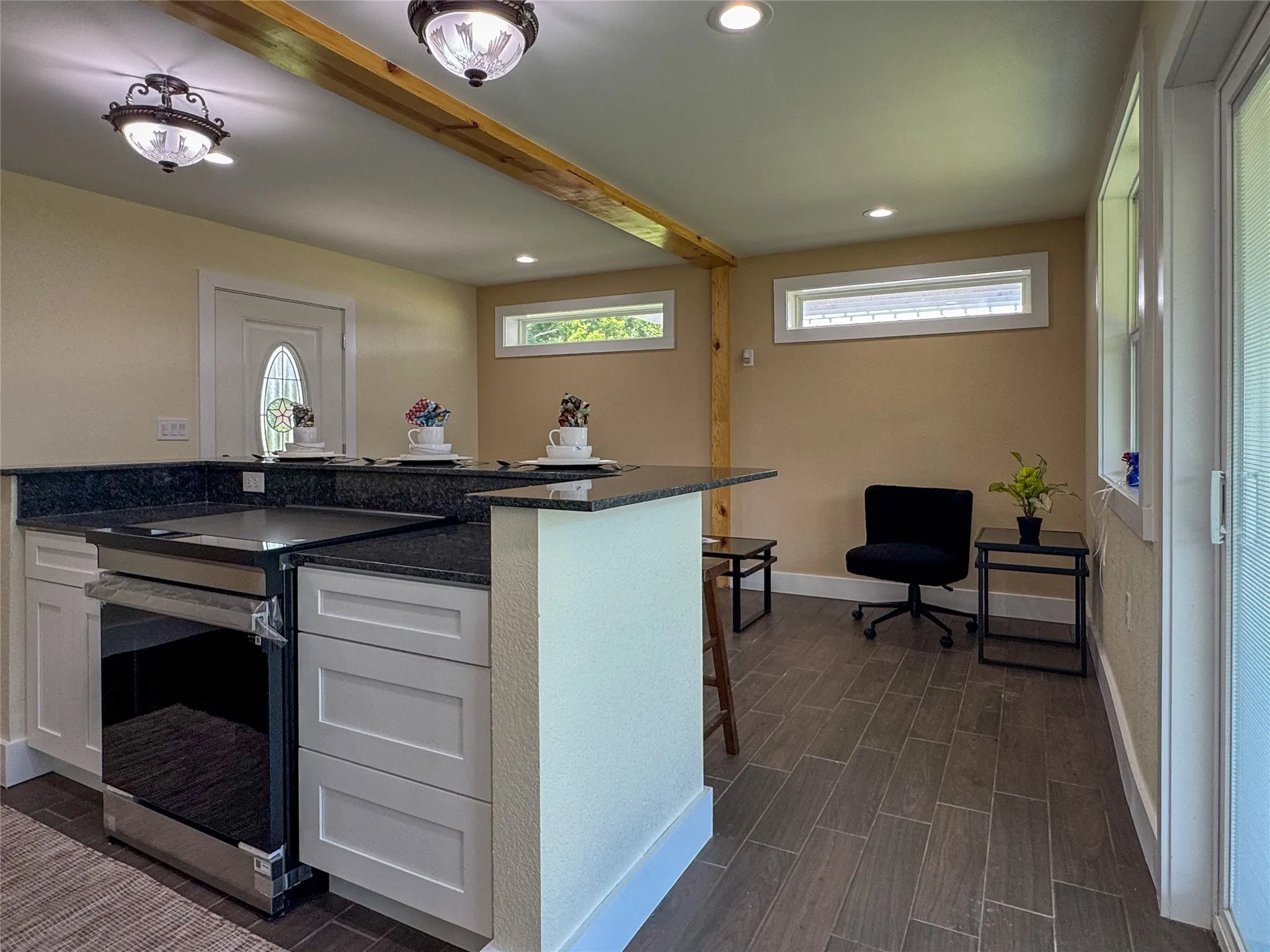Single Family Residence For Sale in Hunt County , 1228 Kennie Drive, Commerce, Texas 75428, 3 Bedroom, 3 Bathroom, Garage spaces, 1,248 Sqft, built in 2022, Preowned, mls#21019382, Real Estate Agent in Commerce, Homes For Sale in Hunt county, Homes For Sale in Commerce, Realtor in Commerce Texas, Real Estate Brokerage Independent Realty Texas, Luminita Cordes Realtor