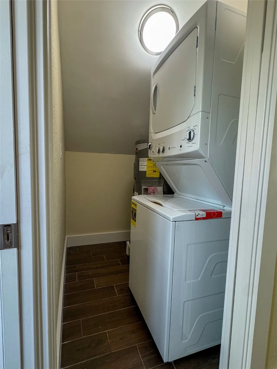 Single Family Residence For Sale in Hunt County , 1228 Kennie Drive, Commerce, Texas 75428, 3 Bedroom, 3 Bathroom, Garage spaces, 1,248 Sqft, built in 2022, Preowned, mls#21019382, Real Estate Agent in Commerce, Homes For Sale in Hunt county, Homes For Sale in Commerce, Realtor in Commerce Texas, Real Estate Brokerage Independent Realty Texas, Luminita Cordes Realtor