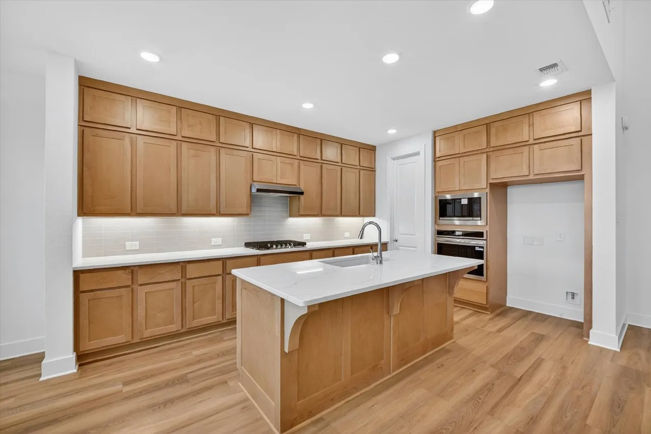 Single Family Residence For Sale in Grayson County , 3701 Arrowhead Lane, Sherman, Texas 75092, 4 Bedroom, 4 Bathroom, 2 Garage spaces, 2,648 Sqft, built in 2025, New Construction - Incomplete, mls#21022672, Real Estate Agent in Sherman, Homes For Sale in Grayson county, Homes For Sale in Sherman, Realtor in Sherman Texas, Real Estate Brokerage Independent Realty Texas, Luminita Cordes Realtor