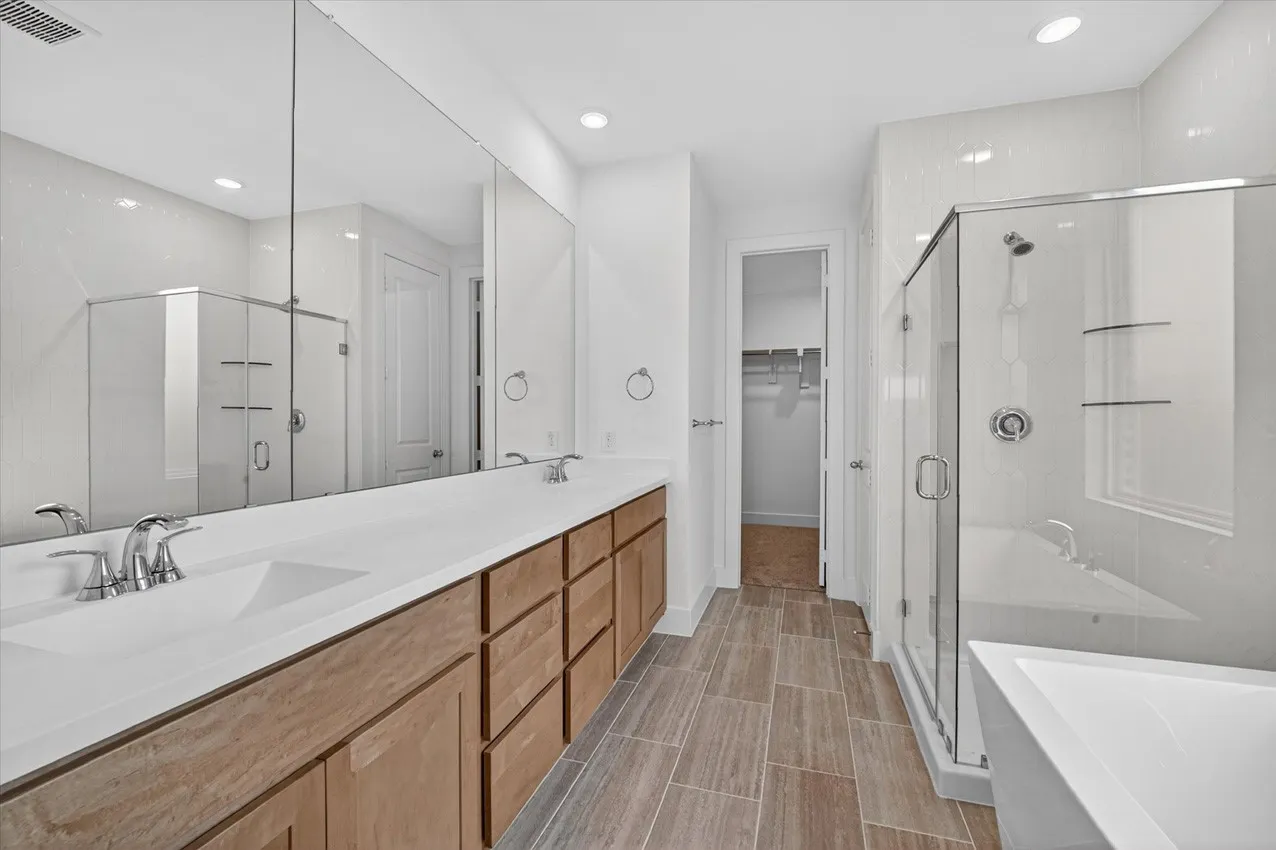 Single Family Residence For Sale in Grayson County , 3701 Arrowhead Lane, Sherman, Texas 75092, 4 Bedroom, 4 Bathroom, 2 Garage spaces, 2,648 Sqft, built in 2025, New Construction - Incomplete, mls#21022672, Real Estate Agent in Sherman, Homes For Sale in Grayson county, Homes For Sale in Sherman, Realtor in Sherman Texas, Real Estate Brokerage Independent Realty Texas, Luminita Cordes Realtor