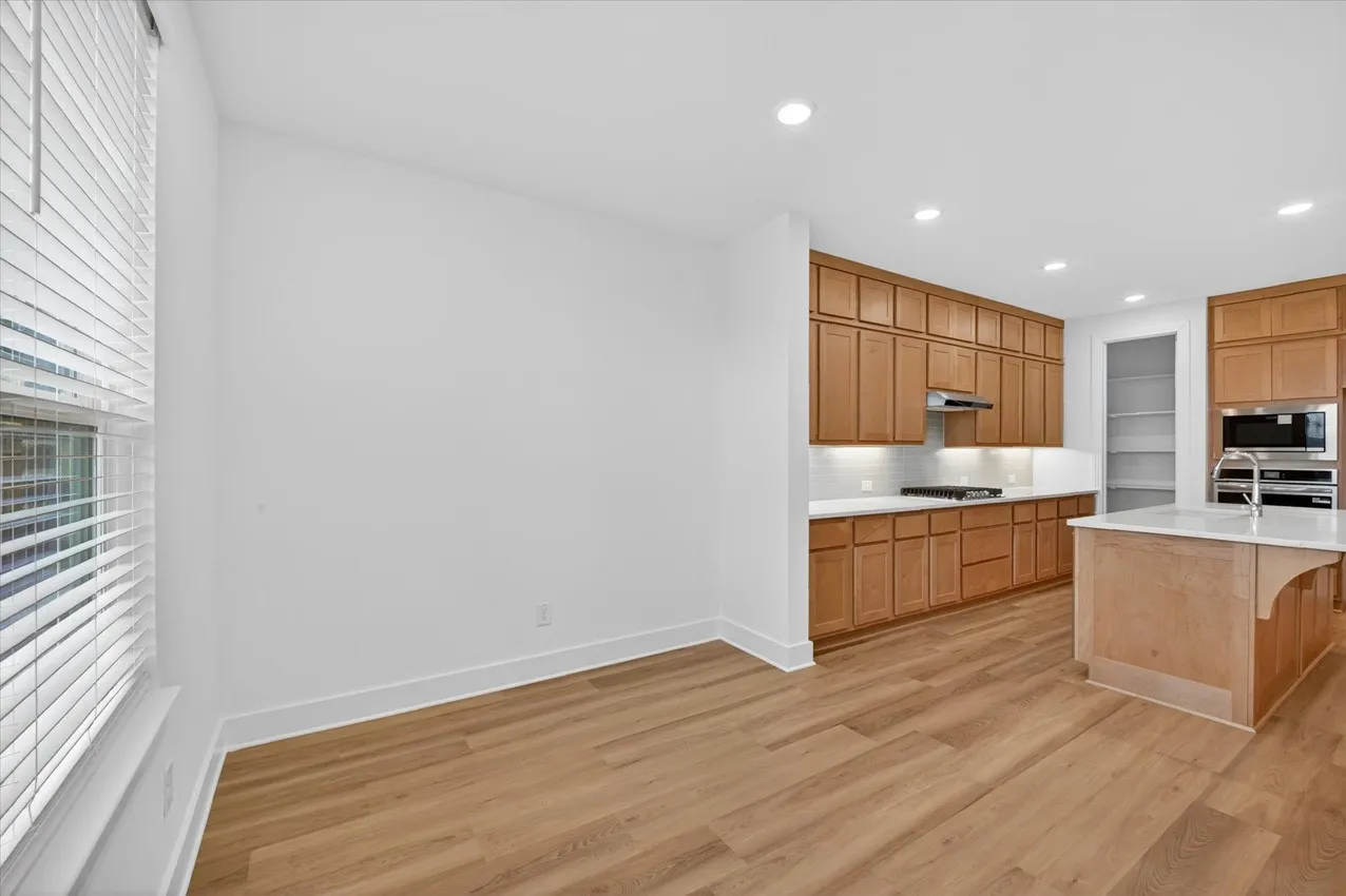 Single Family Residence For Sale in Grayson County , 3701 Arrowhead Lane, Sherman, Texas 75092, 4 Bedroom, 4 Bathroom, 2 Garage spaces, 2,648 Sqft, built in 2025, New Construction - Incomplete, mls#21022672, Real Estate Agent in Sherman, Homes For Sale in Grayson county, Homes For Sale in Sherman, Realtor in Sherman Texas, Real Estate Brokerage Independent Realty Texas, Luminita Cordes Realtor