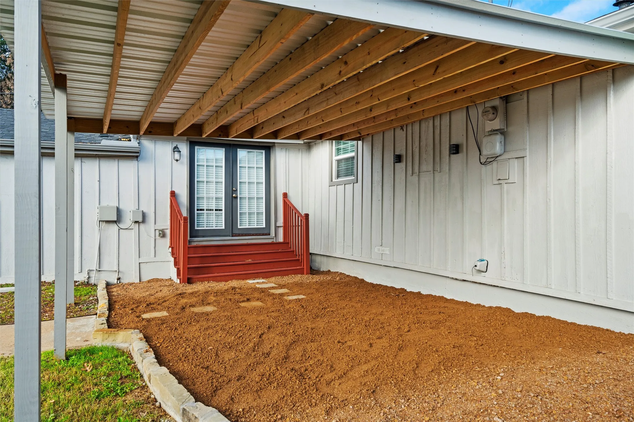 Single Family Residence For Sale in Dallas County , 3514 Larry Street, Rowlett, Texas 75088, 4 Bedroom, 2 Bathroom, Garage spaces, 1,885 Sqft, built in 1970, mls#21021811, Real Estate Agent in Rowlett, Homes For Sale in Dallas county, Homes For Sale in Rowlett, Realtor in Rowlett Texas, Real Estate Brokerage Independent Realty Texas, Luminita Cordes Realtor