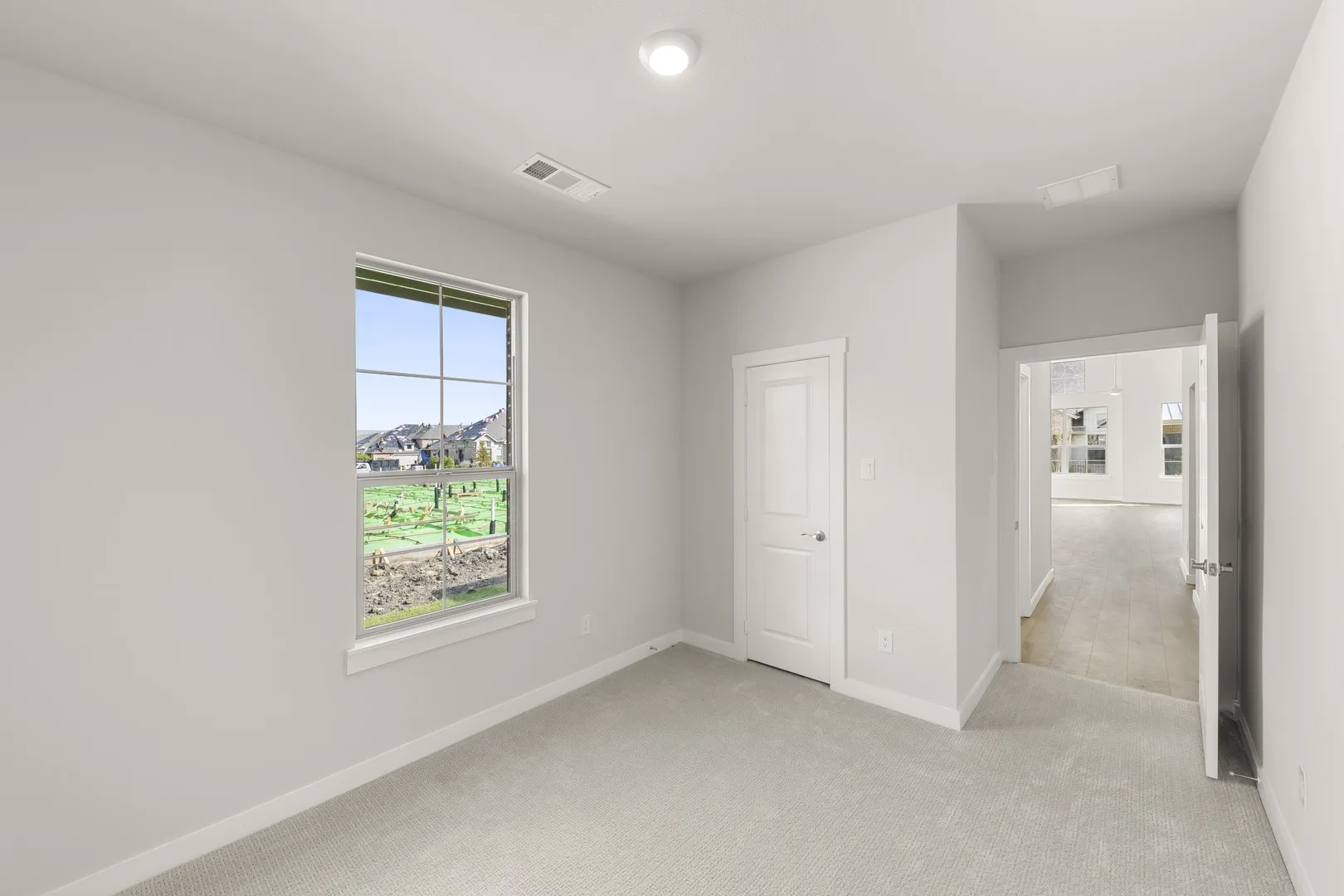09. 628 Oakridge - Bed 2