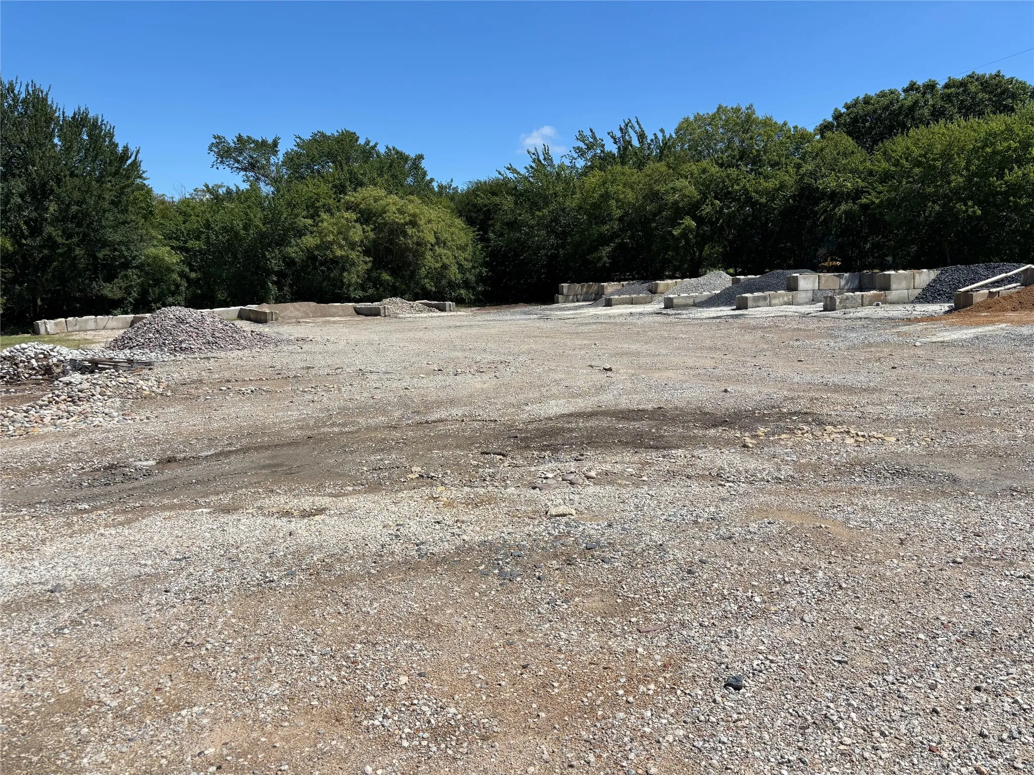 Business For Rent in Collin County , 870 N Preston Road, Celina, Texas 75009, 0, 0, Garage spaces, 5,800 Sqft, built in 1990, Preowned, mls#21023036, Real Estate Agent in Celina, Homes For Rent in Collin county, Homes For Rent in Celina, Realtor in Celina Texas, Real Estate Brokerage Independent Realty Texas, Luminita Cordes Realtor
