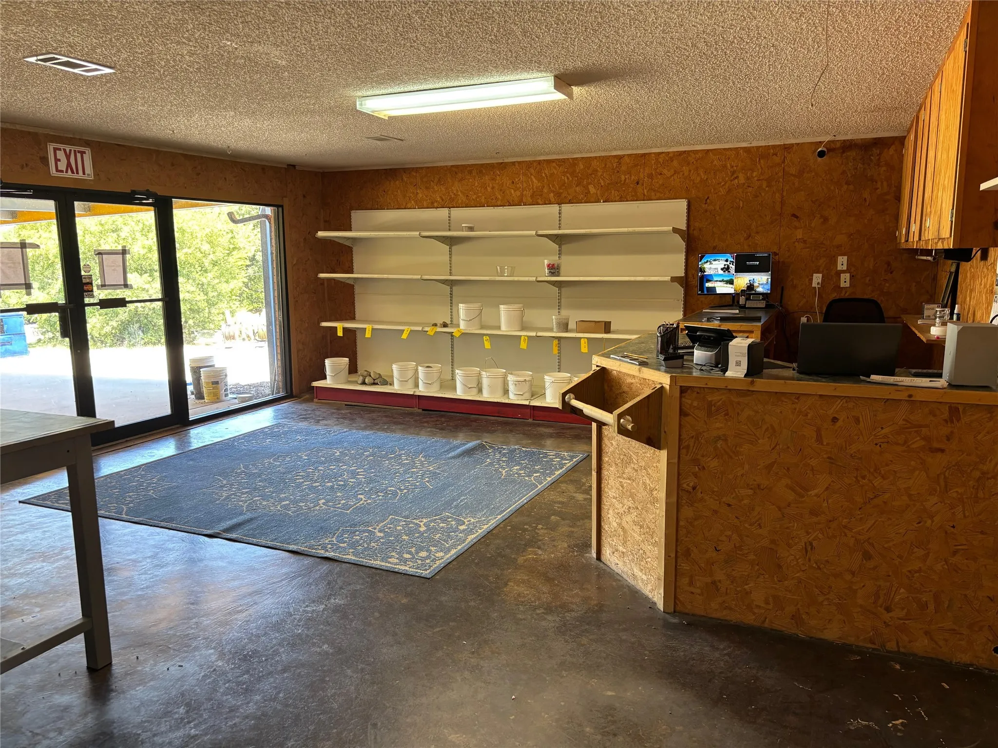 Yard Office