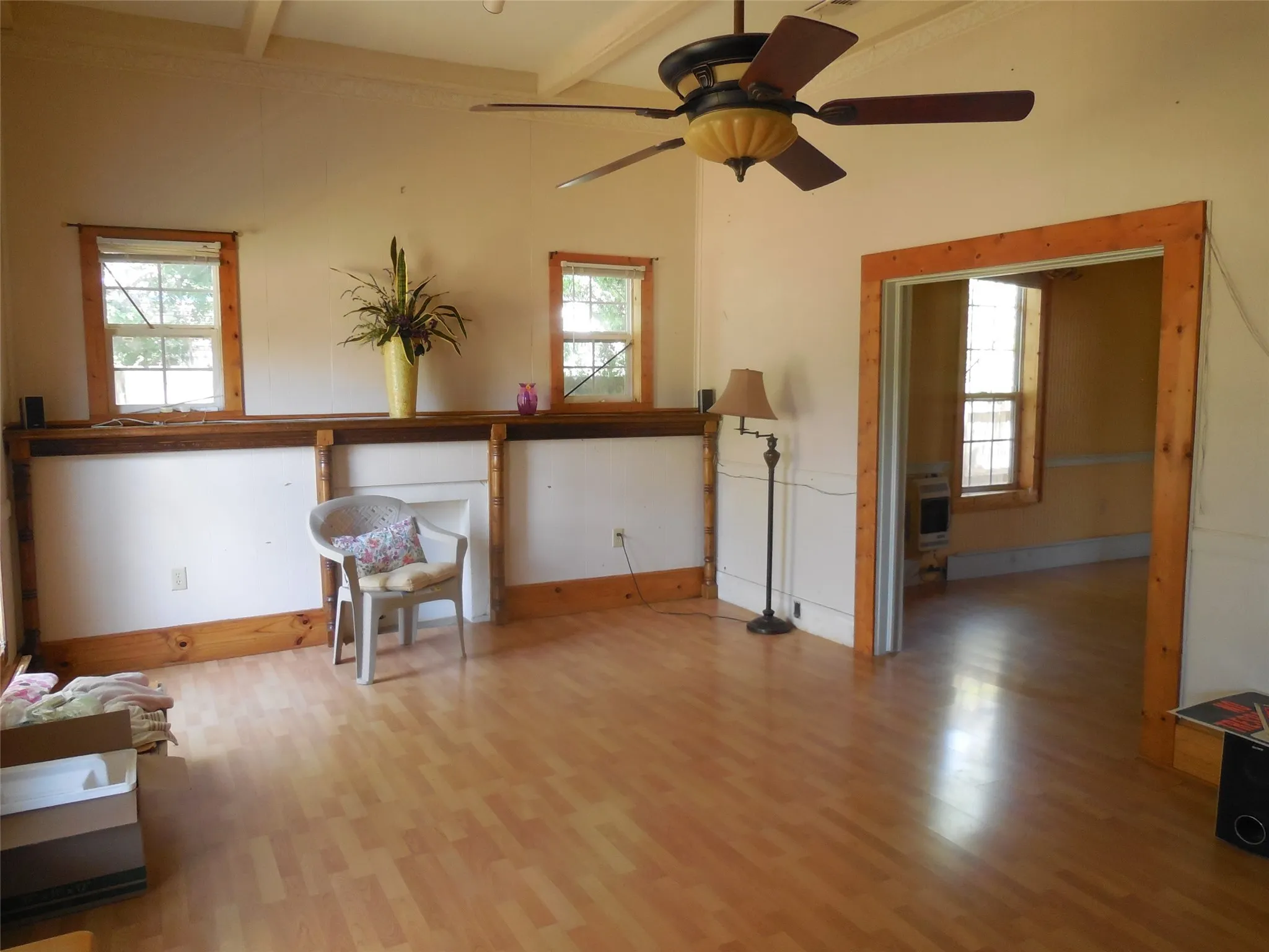 Single Family Residence For Sale in Eastland County , 316 Mesquite Street, Ranger, Texas 76470, 2 Bedroom, 1 Bathroom, Garage spaces, 1,308 Sqft, built in 1930, mls#21023440, Real Estate Agent in Ranger, Homes For Sale in Eastland county, Homes For Sale in Ranger, Realtor in Ranger Texas, Real Estate Brokerage Independent Realty Texas, Luminita Cordes Realtor