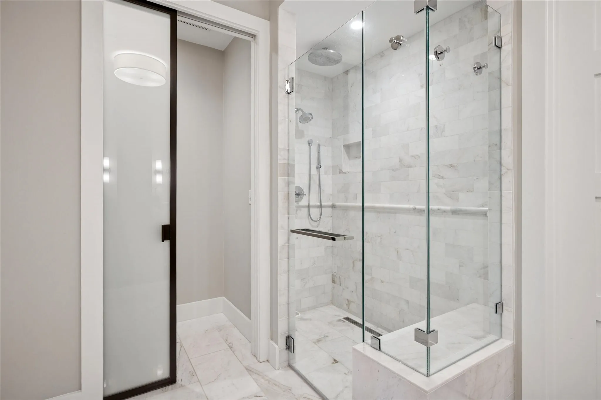 Condominium For Sale in Tarrant County , 350 Central Avenue 202, Southlake, Texas 76092, 3 Bedroom, 3 Bathroom, 2 Garage spaces, 2,566 Sqft, built in 2020, Preowned, mls#21021156, Real Estate Agent in Southlake, Homes For Sale in Tarrant county, Homes For Sale in Southlake, Realtor in Southlake Texas, Real Estate Brokerage Independent Realty Texas, Luminita Cordes Realtor