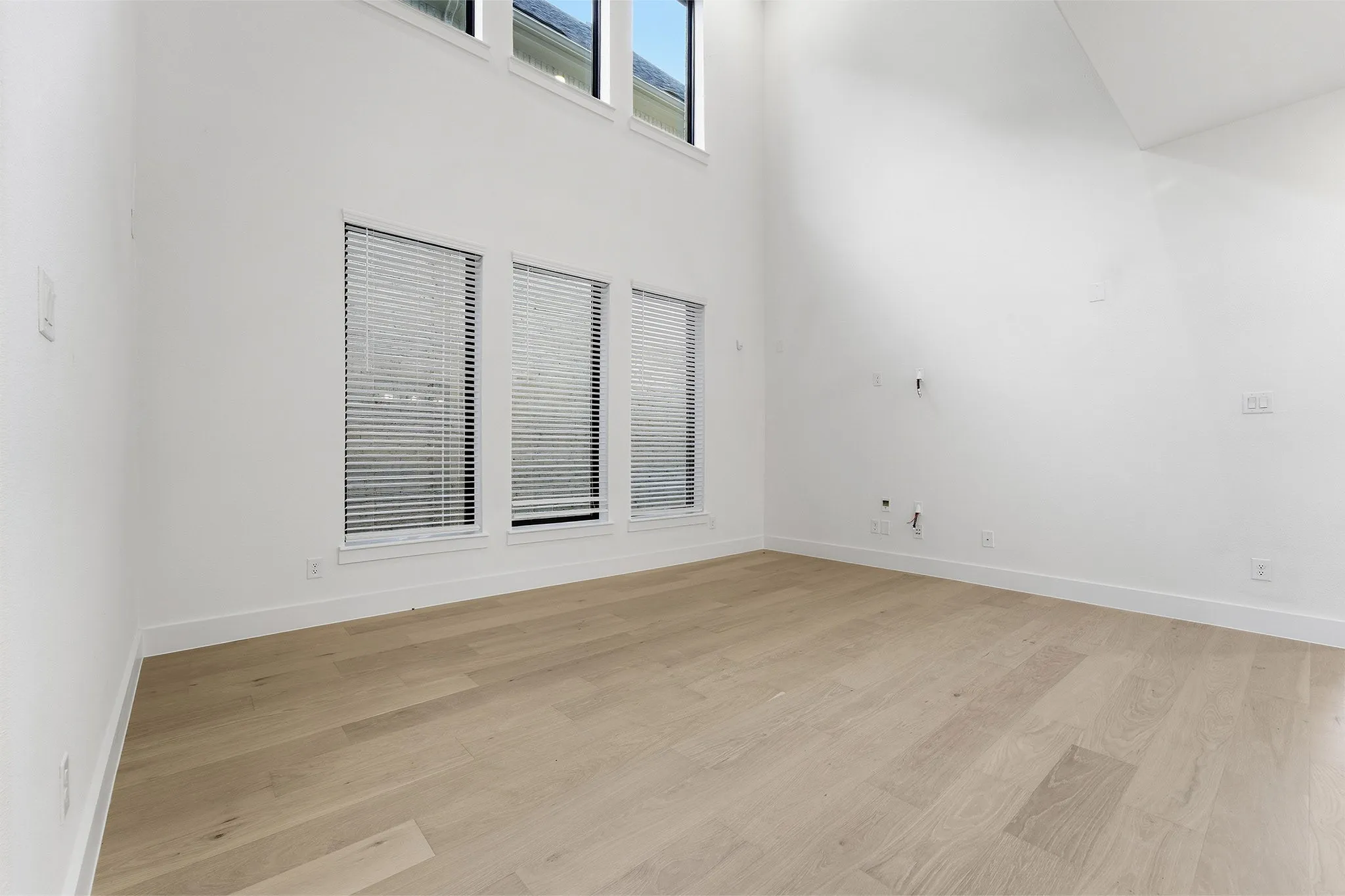 Single Family Residence For Sale in Collin County , 7317 Van Tuyl Parkway, Mc Kinney, Texas 75070, 3 Bedrooms, 4 Bathrooms, 2 Garage spaces, 2,299 Sqft, built in 2025, New Construction - Incomplete, Price $636,957, mls#21021534, Real Estate Agent in Mc Kinney, Homes For Sale in Collin county, Homes For Sale in Mc Kinney, Realtor in Mc Kinney Texas, Real Estate Brokerage Independent Realty Texas, Luminita Cordes Realtor