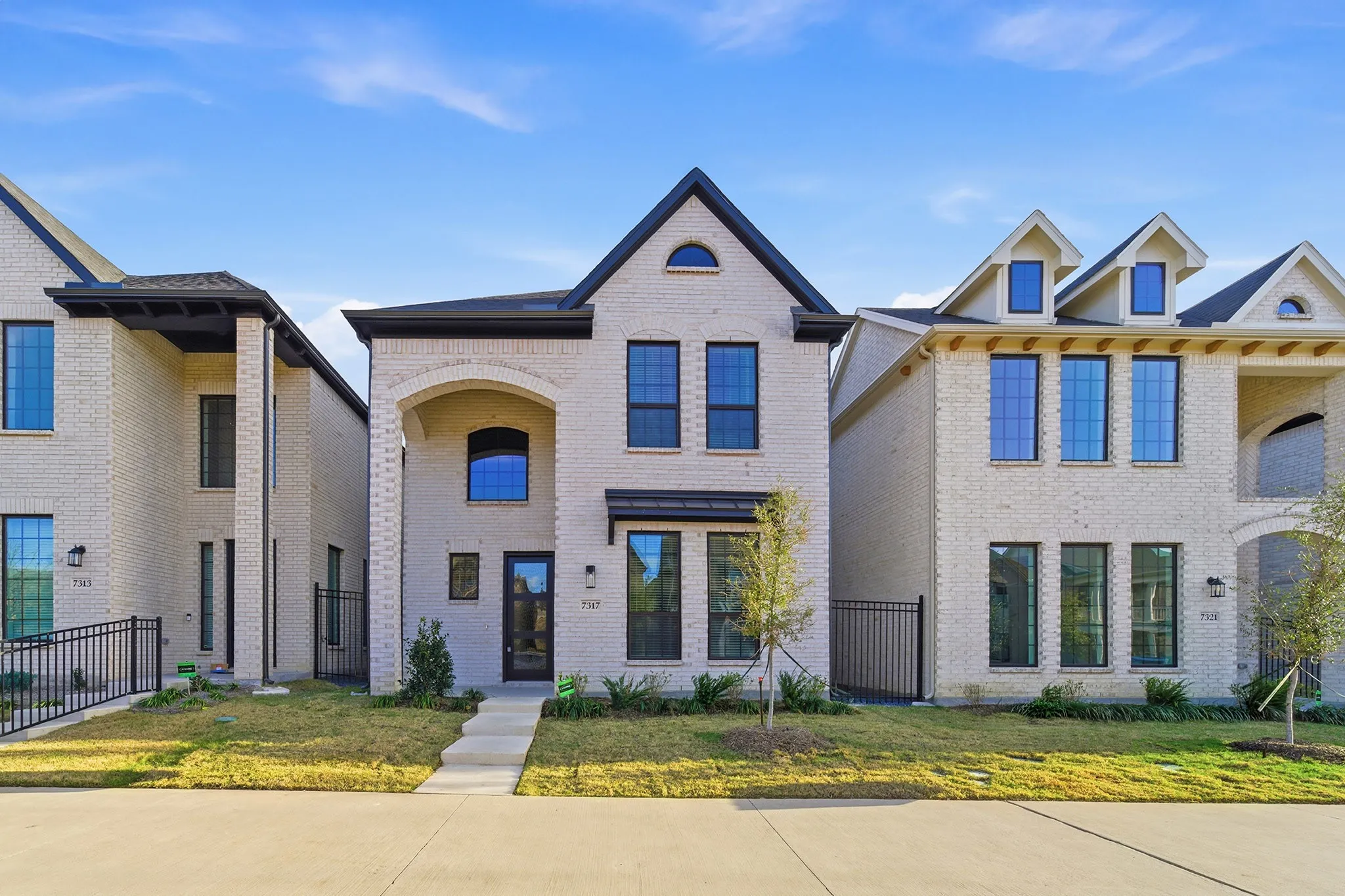 Single Family Residence For Sale in Collin County , 7317 Van Tuyl Parkway, Mc Kinney, Texas 75070, 3 Bedrooms, 4 Bathrooms, 2 Garage spaces, 2,299 Sqft, built in 2025, New Construction - Incomplete, Price $636,957, mls#21021534, Real Estate Agent in Mc Kinney, Homes For Sale in Collin county, Homes For Sale in Mc Kinney, Realtor in Mc Kinney Texas, Real Estate Brokerage Independent Realty Texas, Luminita Cordes Realtor