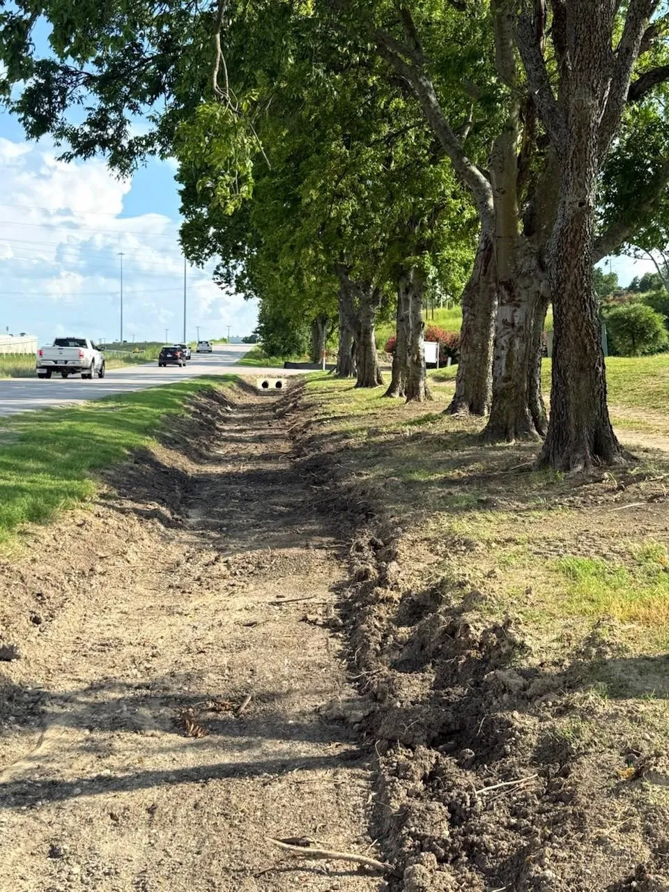View of dirt / gravel road