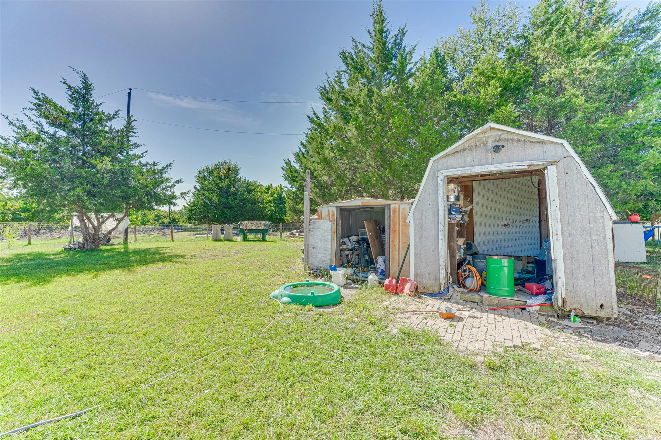 Single Family Residence For Sale in Collin County , 11381 County Road 739, Princeton, Texas 75407, 3 Bedroom, 2 Bathroom, Garage spaces, 2,120 Sqft, built in 1970, Preowned, mls#21024622, Real Estate Agent in Princeton, Homes For Sale in Collin county, Homes For Sale in Princeton, Realtor in Princeton Texas, Real Estate Brokerage Independent Realty Texas, Luminita Cordes Realtor