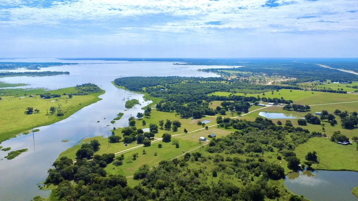 Unimproved Land For Sale in Navarro County , 800 S 45 Highway E, Richland, Texas 76681, 0, 0, Garage spaces, 0 Sqft, built in 1971, Price $325,000, mls#21015045, Real Estate Agent in Richland, Homes For Sale in Navarro county, Homes For Sale in Richland, Realtor in Richland Texas, Real Estate Brokerage Independent Realty Texas, Luminita Cordes Realtor