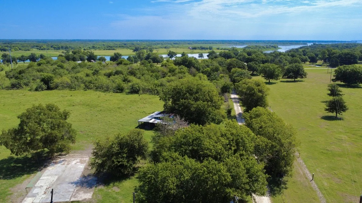 Unimproved Land For Sale in Navarro County , 800 S 45 Highway E, Richland, Texas 76681, 0, 0, Garage spaces, 0 Sqft, built in 1971, Price $325,000, mls#21015045, Real Estate Agent in Richland, Homes For Sale in Navarro county, Homes For Sale in Richland, Realtor in Richland Texas, Real Estate Brokerage Independent Realty Texas, Luminita Cordes Realtor