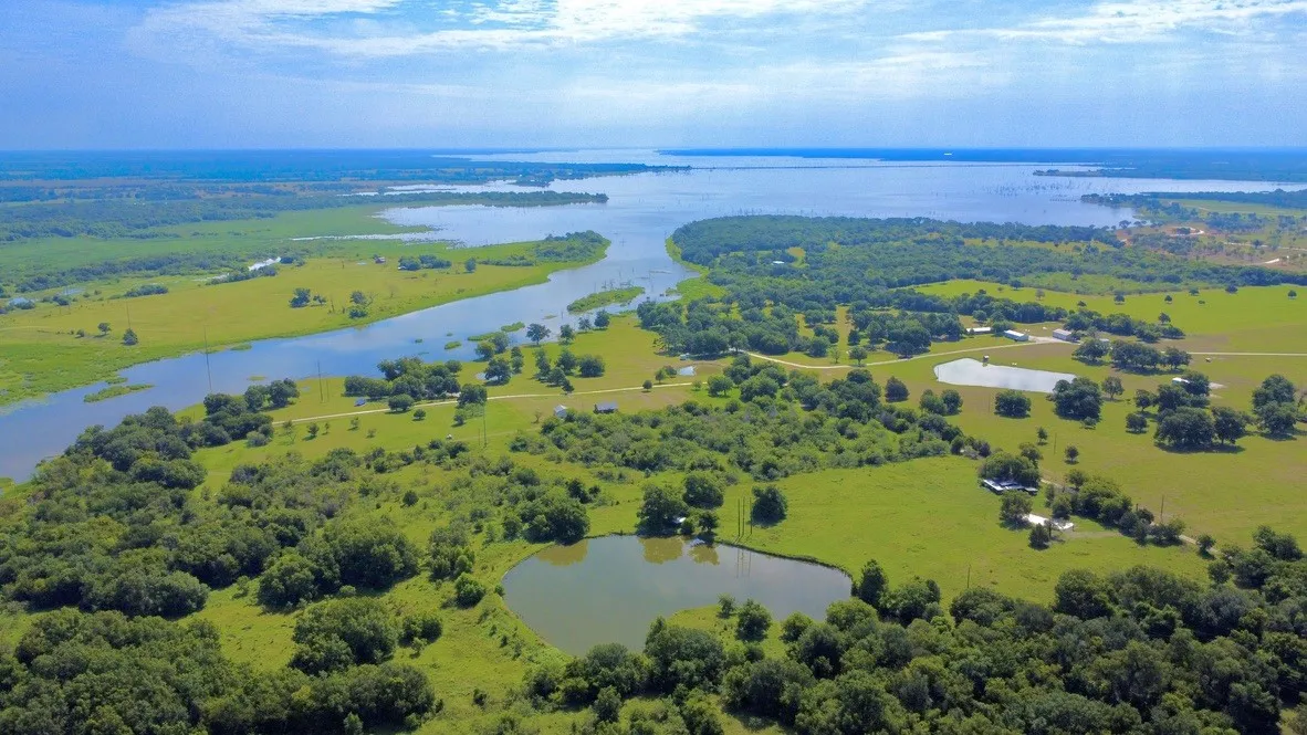 Unimproved Land For Sale in Navarro County , 800 S 45 Highway E, Richland, Texas 76681, 0, 0, Garage spaces, 0 Sqft, built in 1971, Price $325,000, mls#21015045, Real Estate Agent in Richland, Homes For Sale in Navarro county, Homes For Sale in Richland, Realtor in Richland Texas, Real Estate Brokerage Independent Realty Texas, Luminita Cordes Realtor